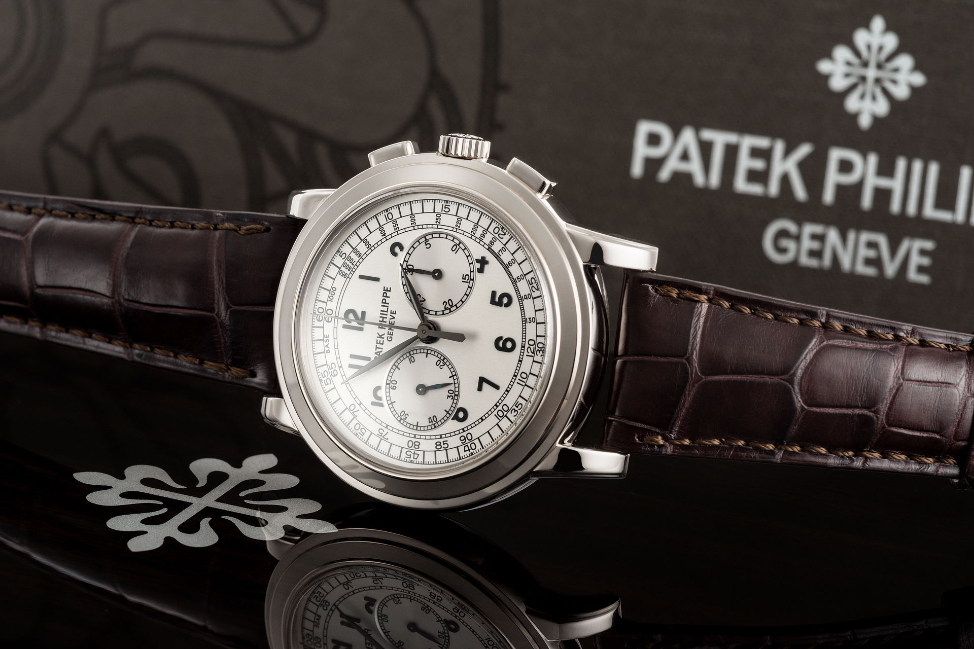 ref 5070G | White Gold 'Full Set' | Patek Philippe Chronograph