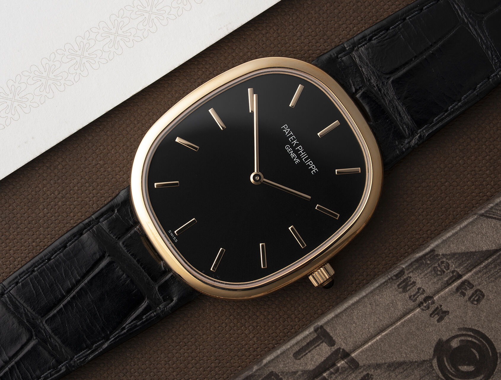 ref 5738R-001 | Brand New 'Ultra Thin' | Patek Philippe Golden Ellipse