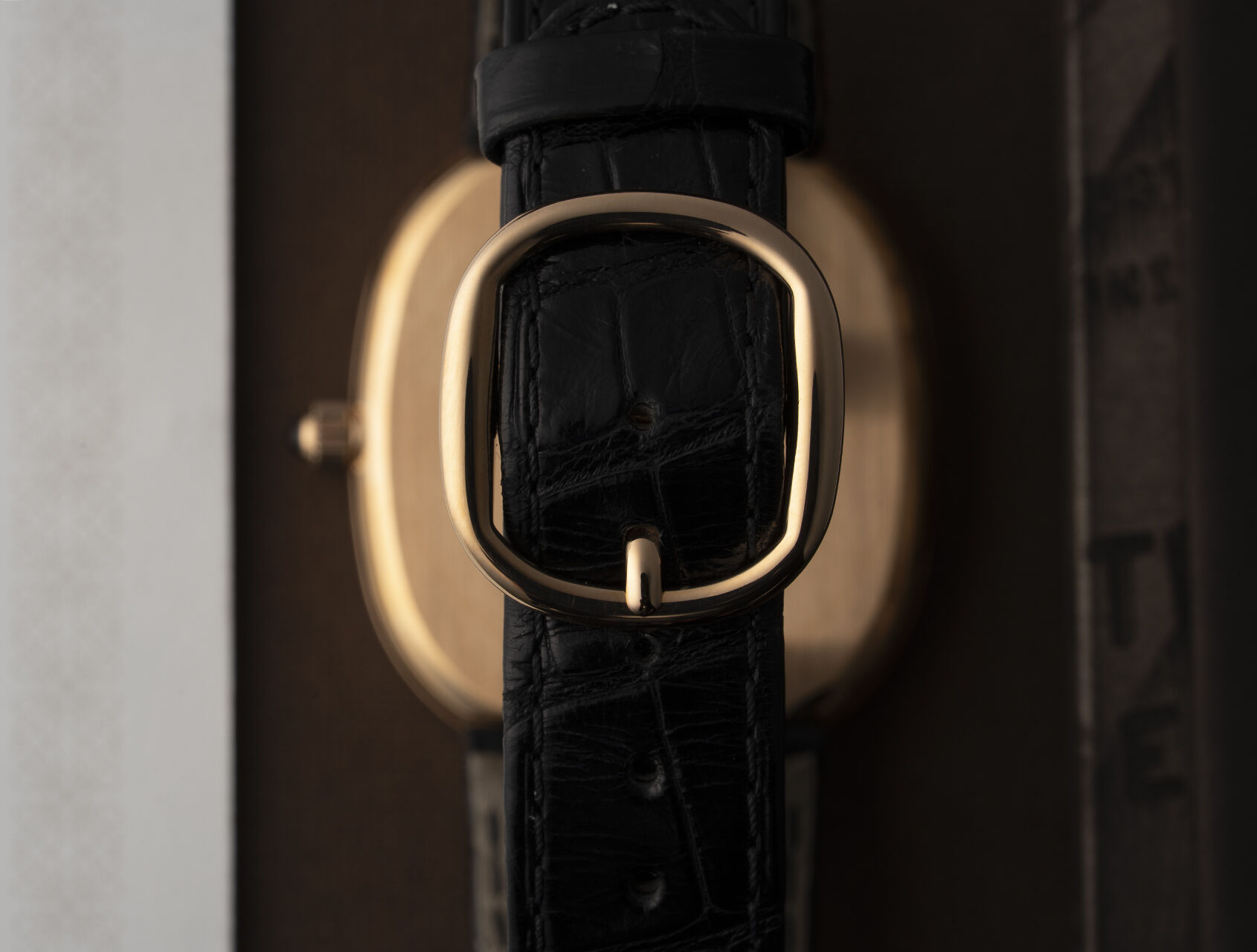 ref 5738R-001 | Brand New 'Ultra Thin' | Patek Philippe Golden Ellipse