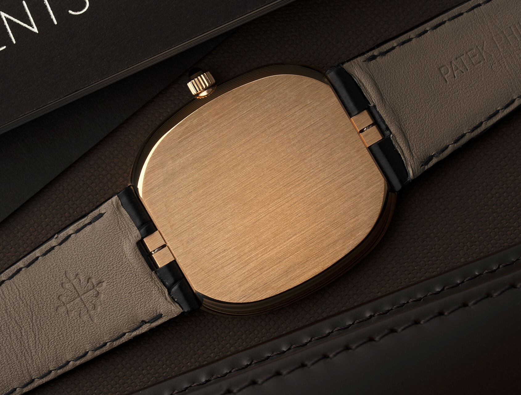 ref 5738R-001 | Brand New 'Ultra Thin' | Patek Philippe Golden Ellipse