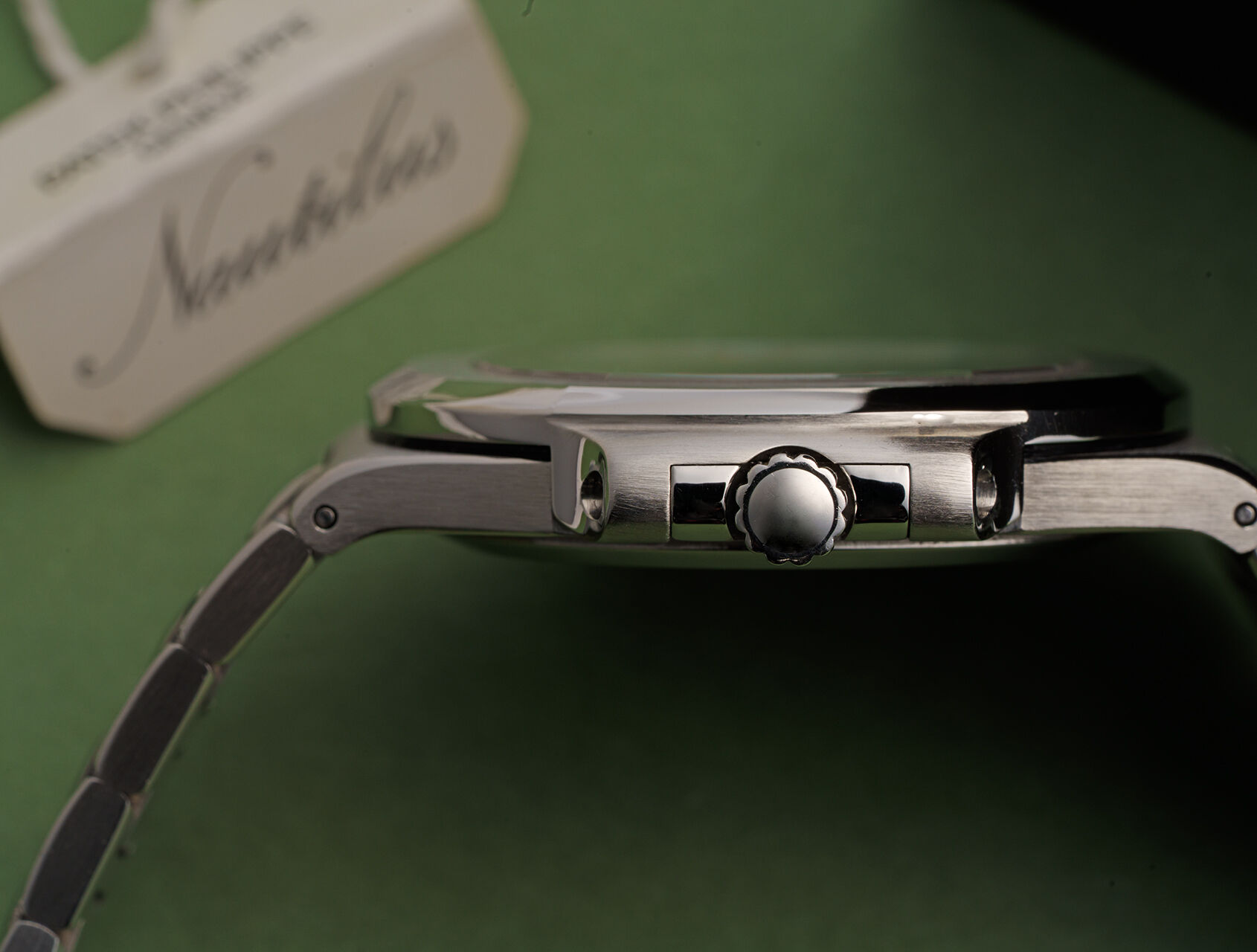 ref 3800/1A-010 | 3800/1A - Box & Papers | Patek Philippe Nautilus