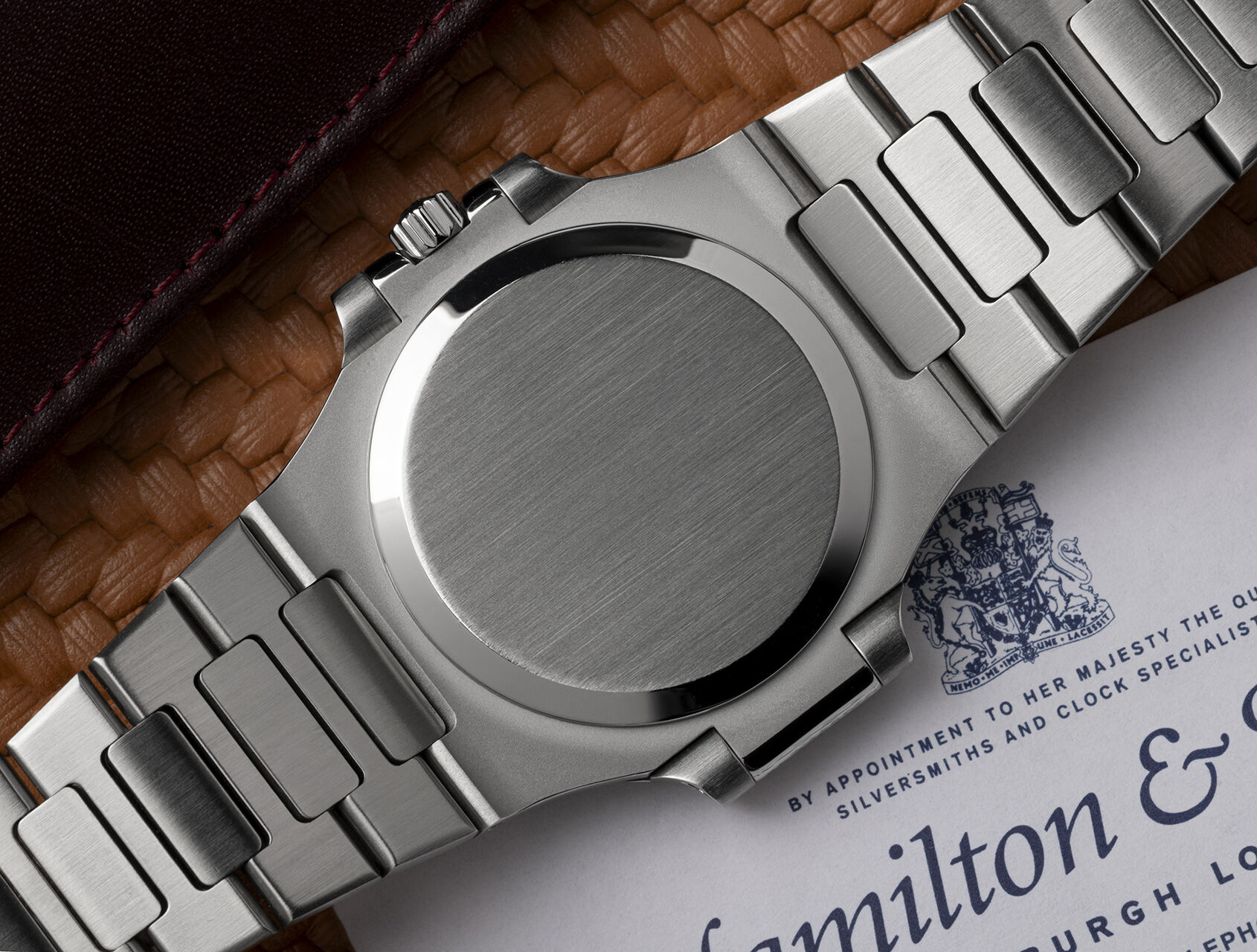 ref 3800 | 3800 - Box & Papers | Patek Philippe Nautilus