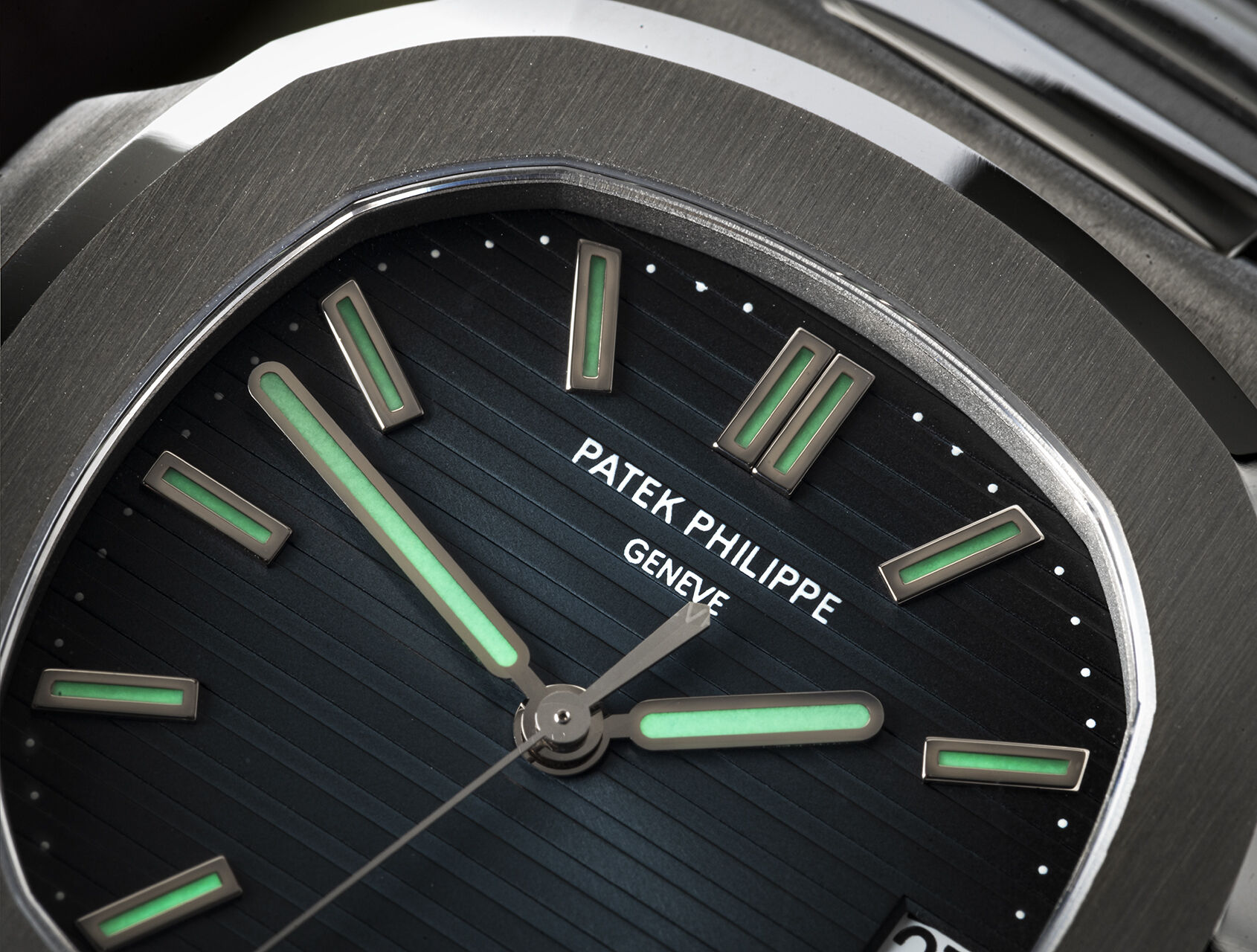 ref 5711/1A-001 | 5711/1A - Jumbo | Patek Philippe Nautilus