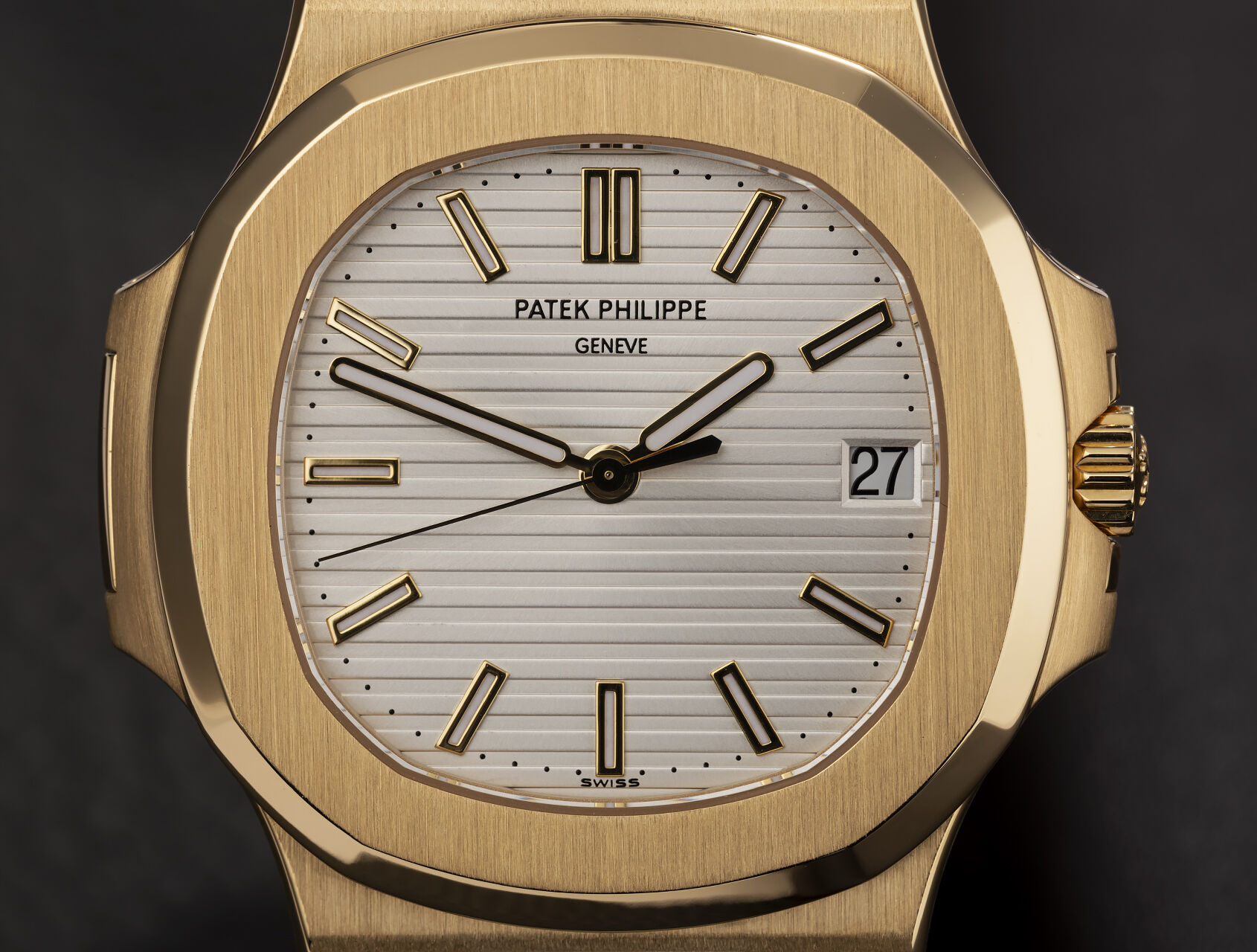 ref 5711J-001 | 5711J-001 - Box & Certificate | Patek Philippe Nautilus