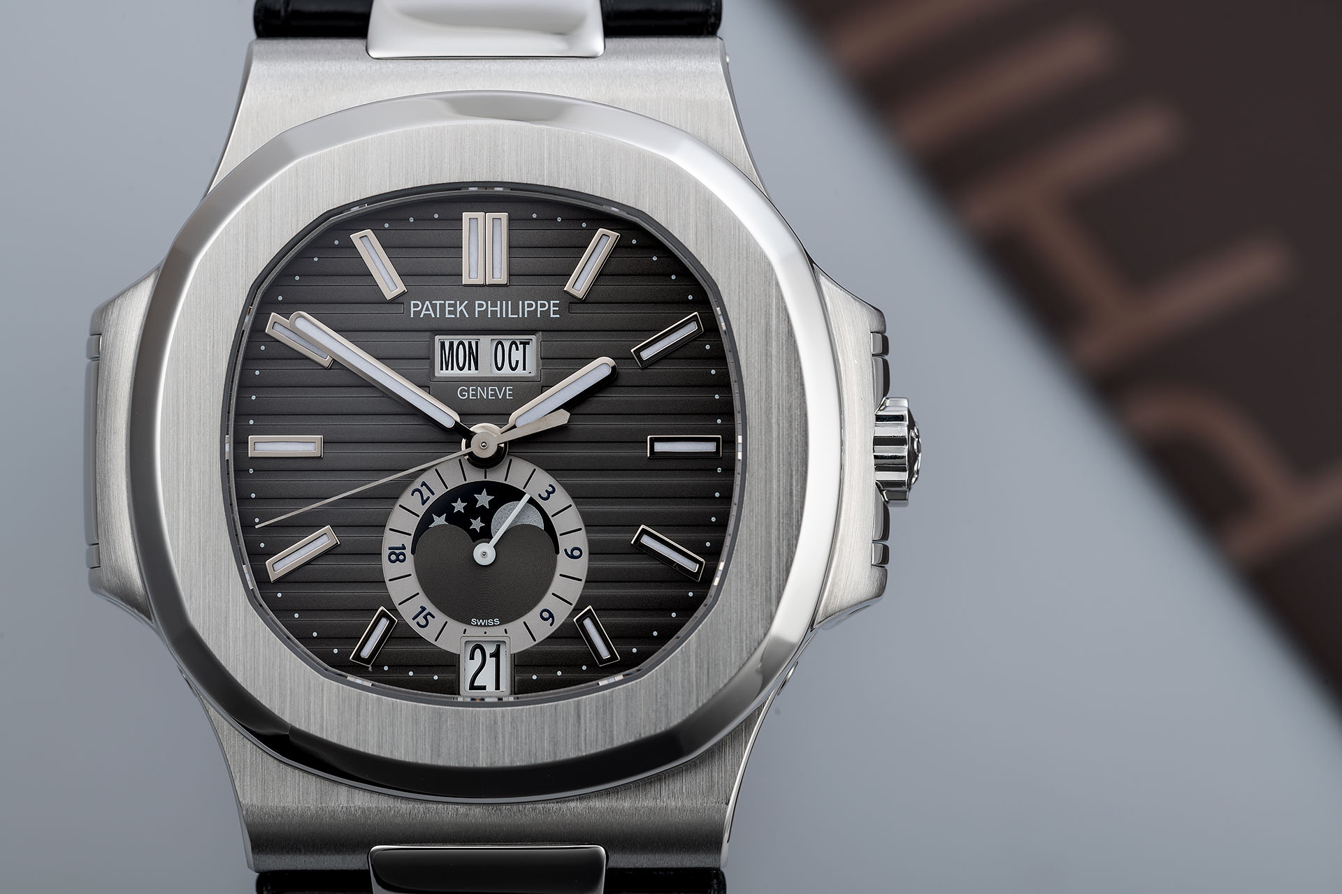 ref 5726A-001 | Box & Certificate | Patek Philippe Nautilus Annual Calendar