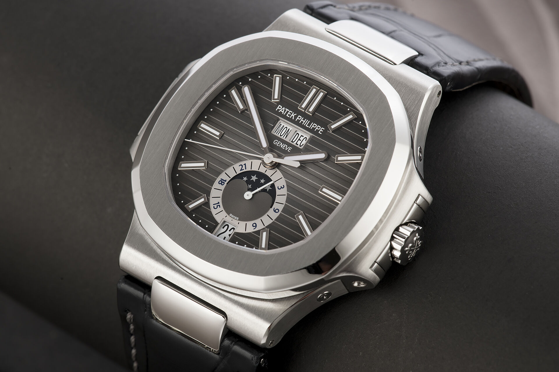 ref 5726A-001 | 'Unworn' Under Patek Warranty | Patek Philippe Nautilus Annual Calendar