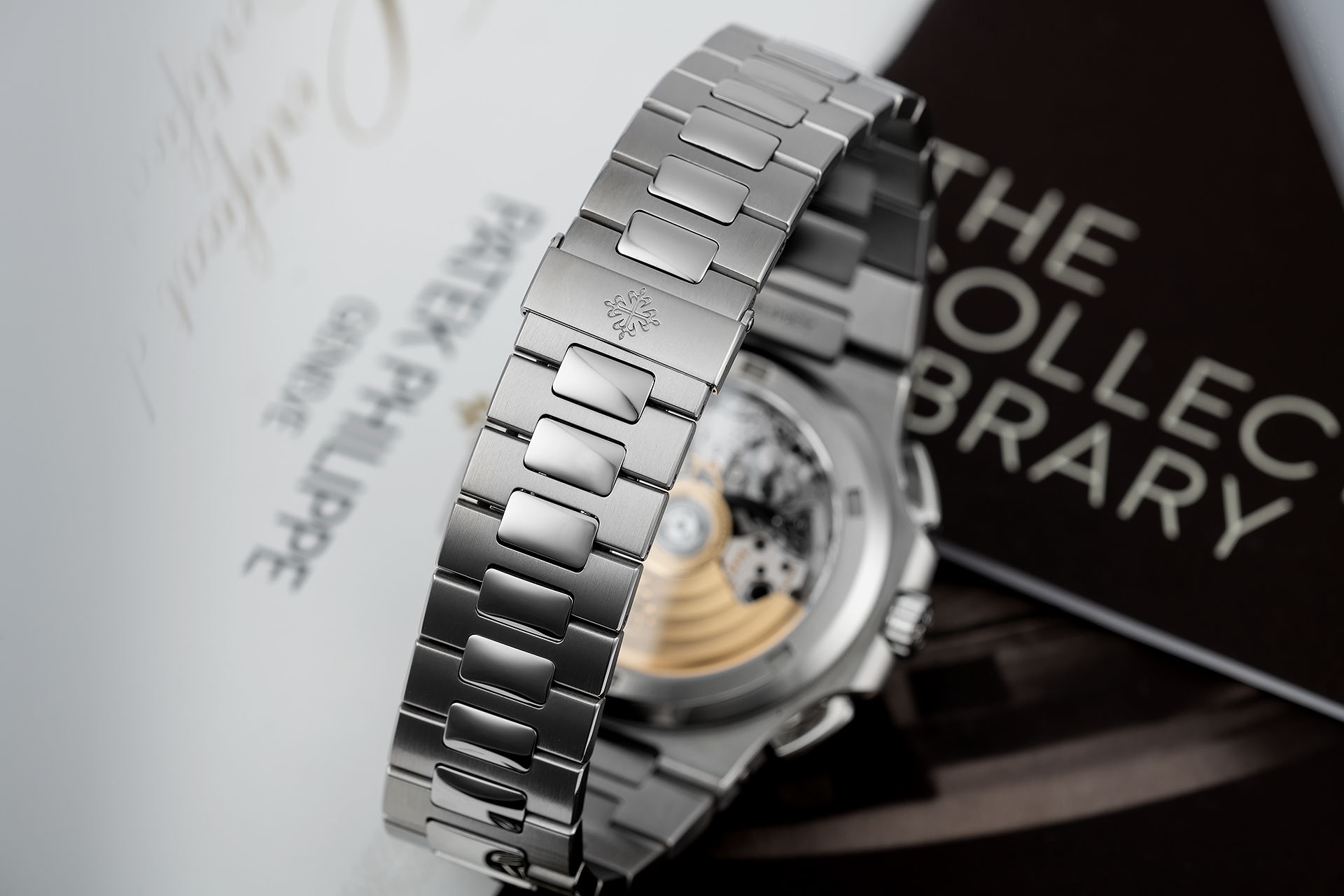 ref 5990/1A-001 | Beautiful Example 'Complete Set' | Patek Philippe Nautilus