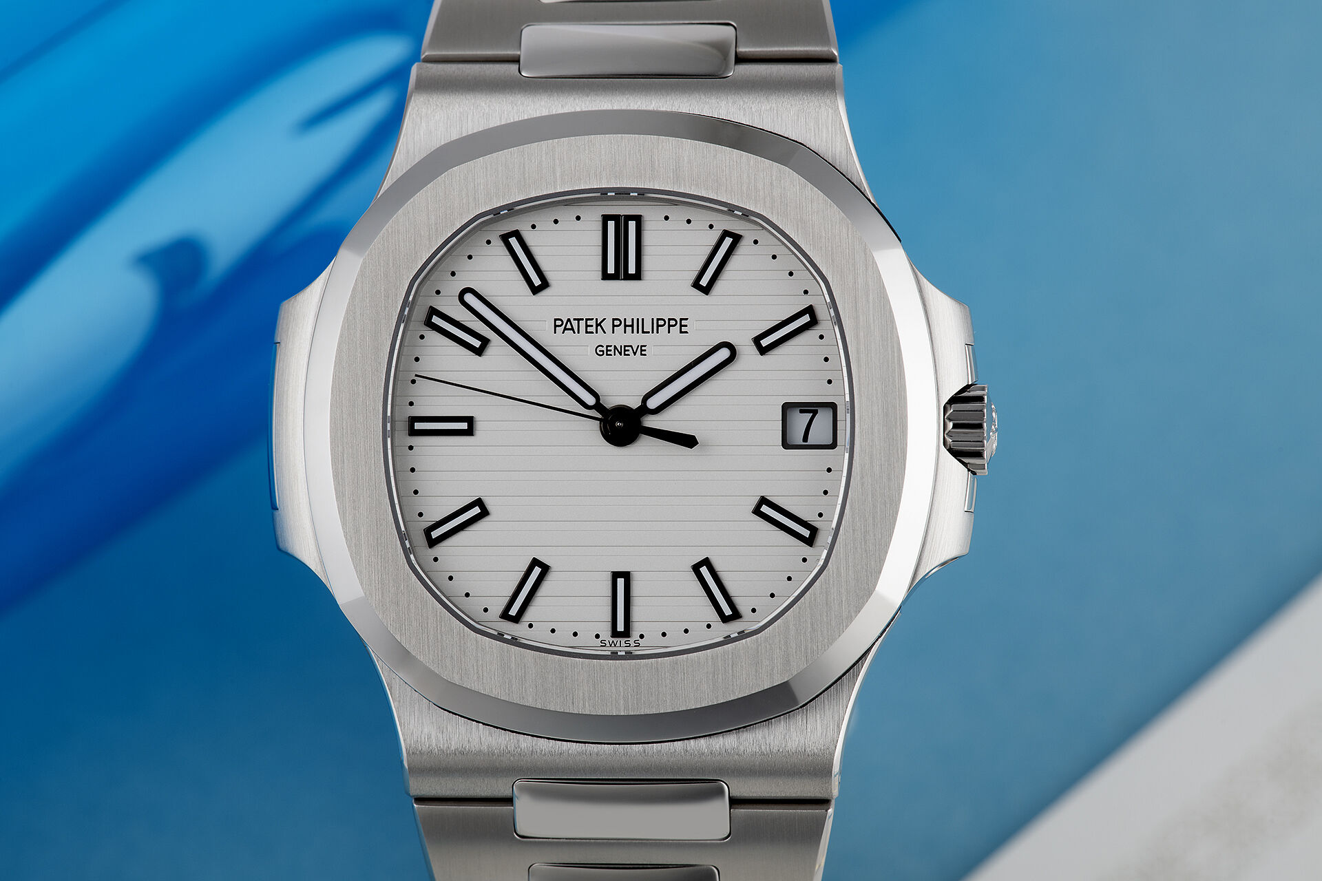 ref 5711/1A-011 | Box & Certificate | Patek Philippe Nautilus