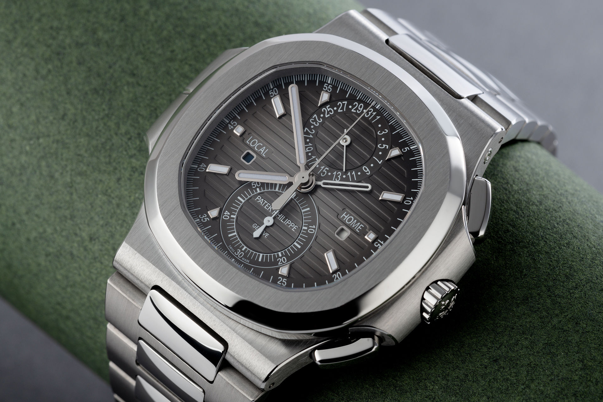 ref 5990/1A-001 | Travel Time 'Two Year Patek Warranty'  | Patek Philippe Nautilus