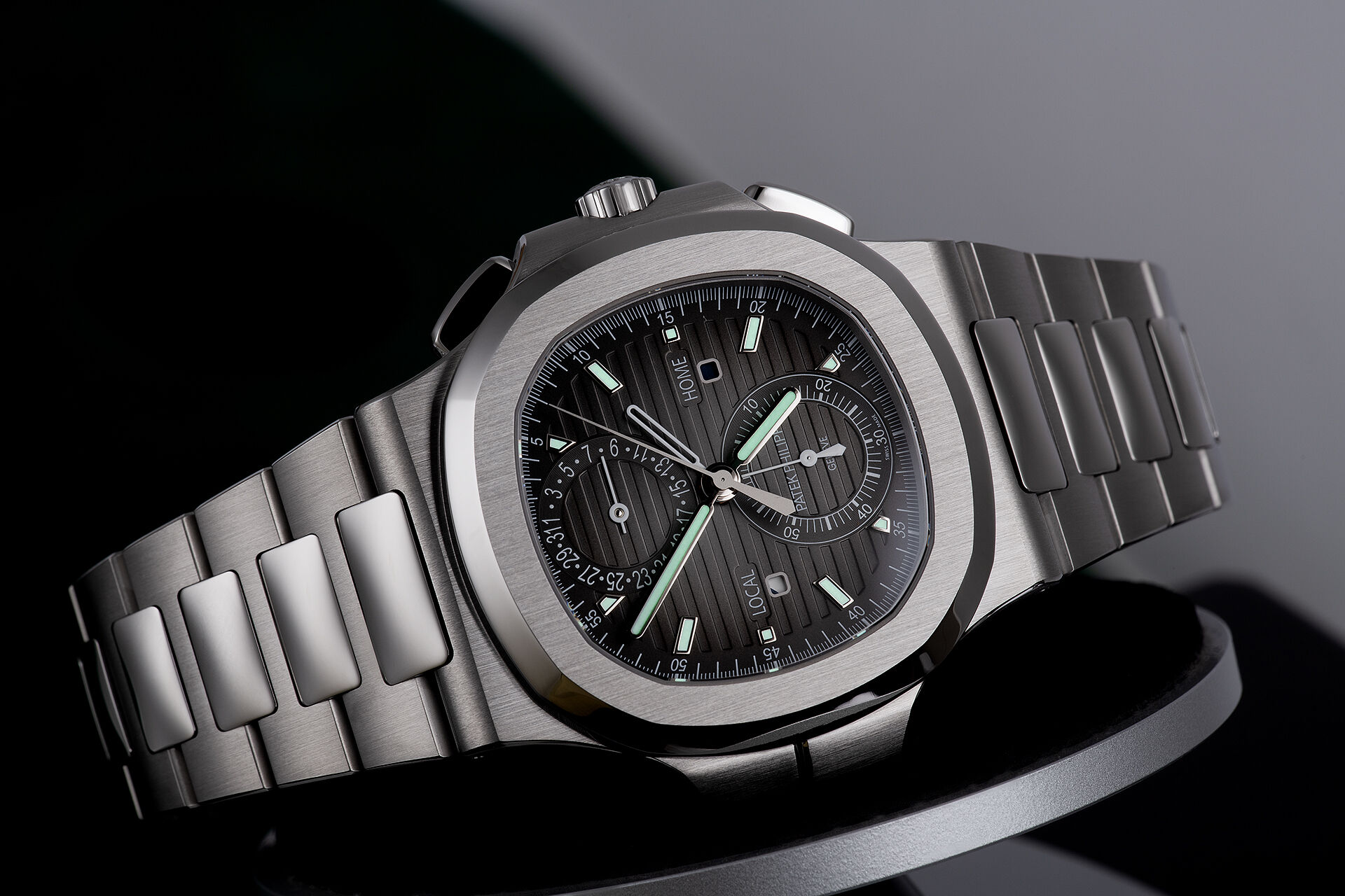 Patek Philippe Nautilus Review: Join the Billionaire's Club