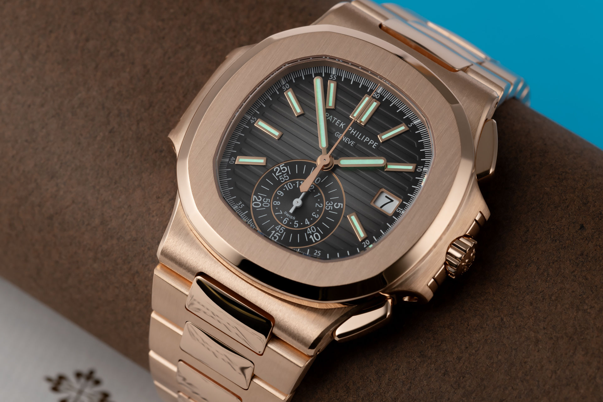 ref 5980/1R-001 | Rose Gold 'Full Set'' | Patek Philippe Nautilus Chronograph