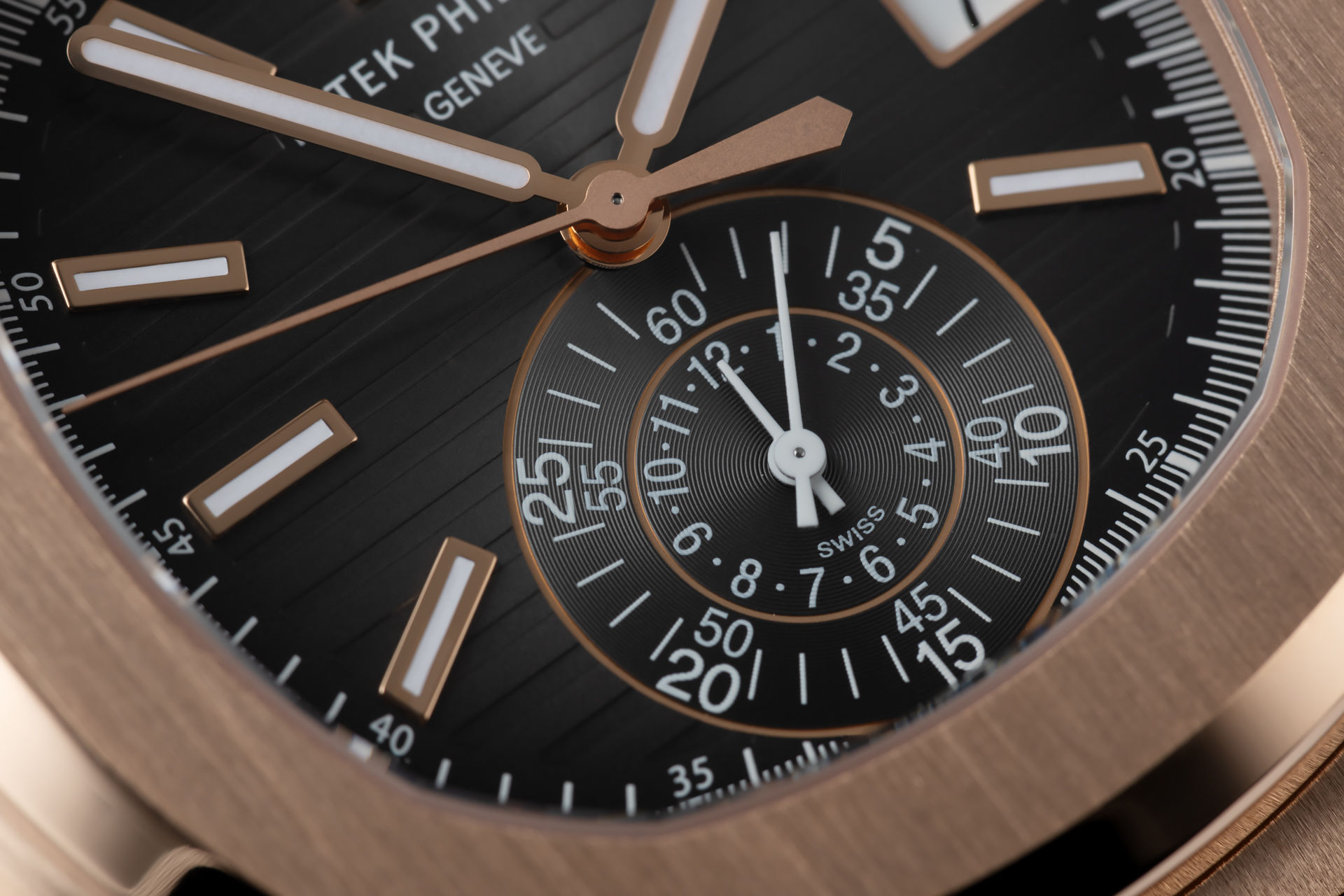 ref 5980/1R-001 | Rose Gold 'Full Set'' | Patek Philippe Nautilus Chronograph