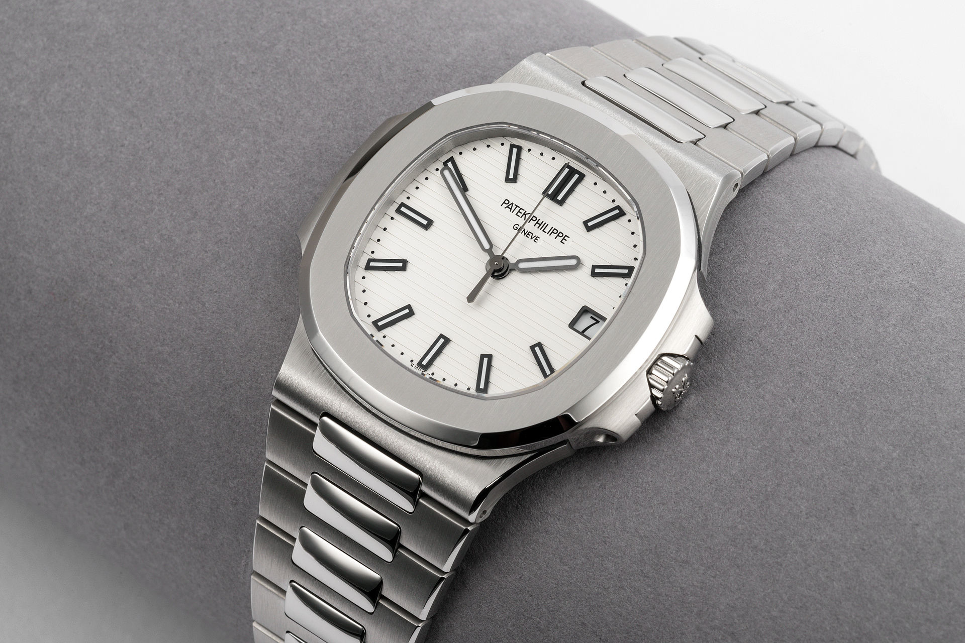 ref 5711/1A-011 | Full Set 'Jumbo' | Patek Philippe Nautilus