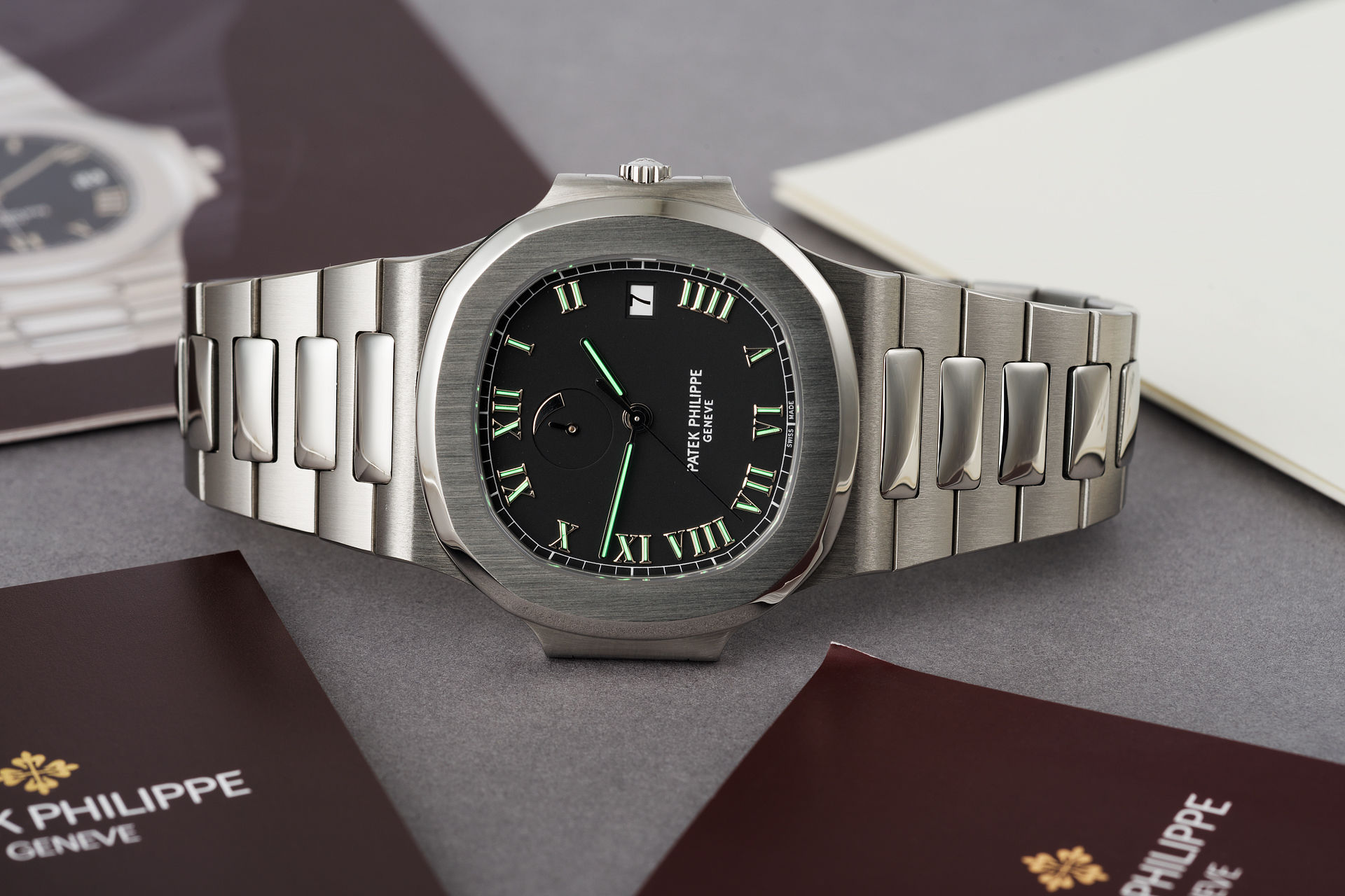 ref 3710/1A | Jumbo 'Complete Set'  | Patek Philippe Nautilus