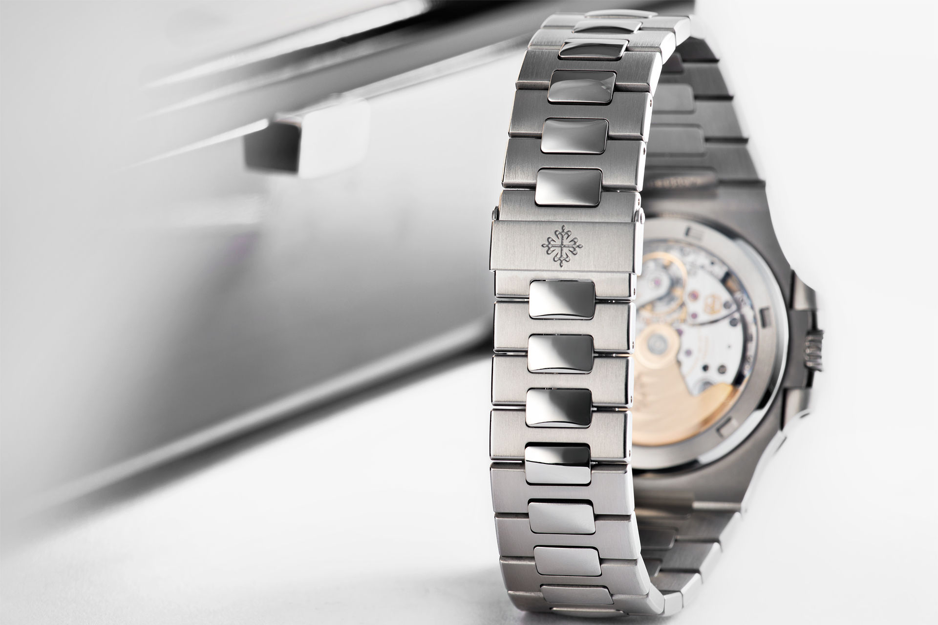 ref 5711