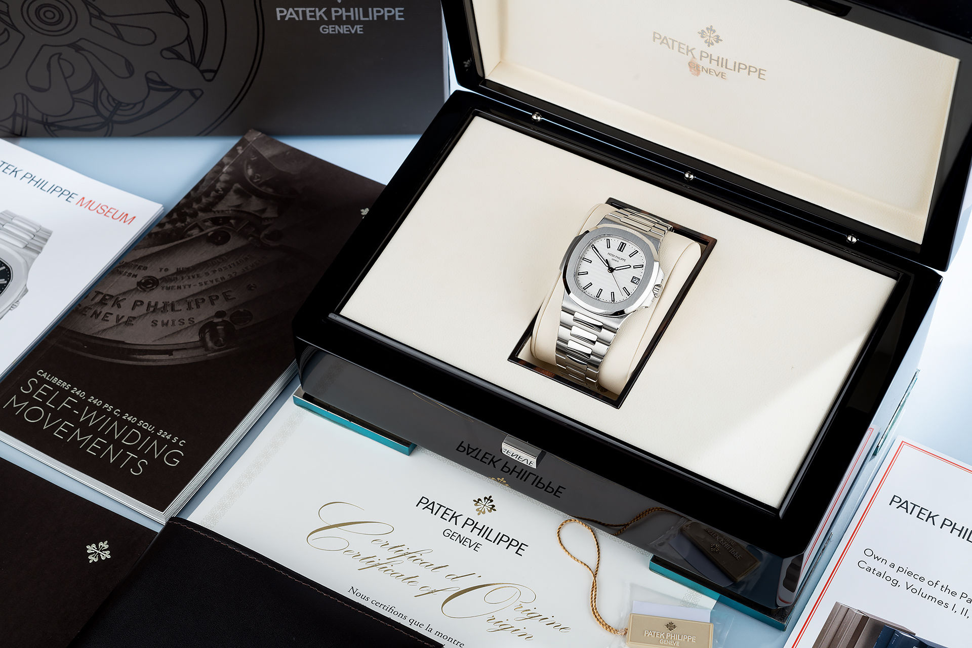 ref 5711/1A-011 | New Condition 'Patek Warranty' | Patek Philippe Nautilus