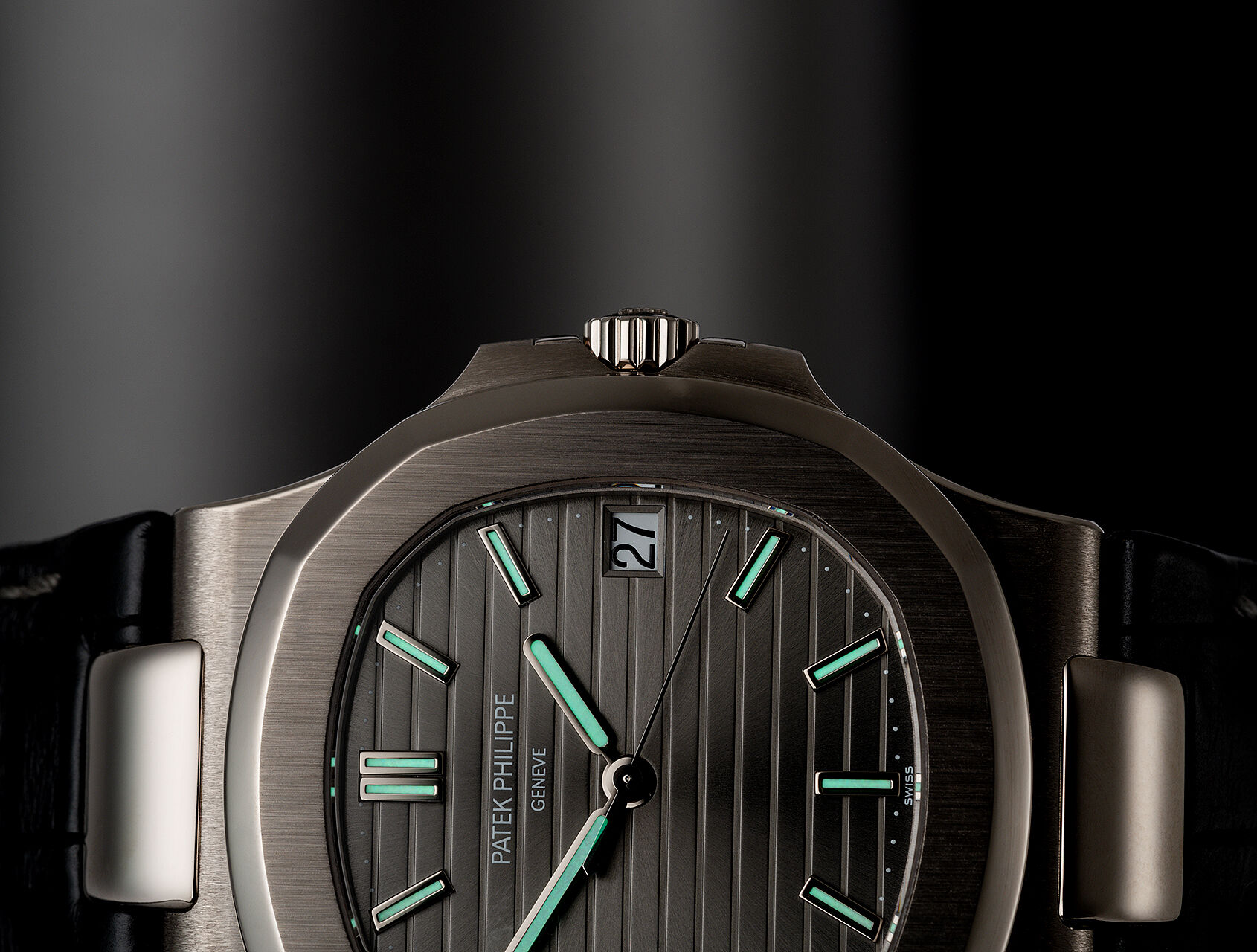 ref 5711G-001 | 5711G-001 - Under Patek Warranty | Patek Philippe Nautilus