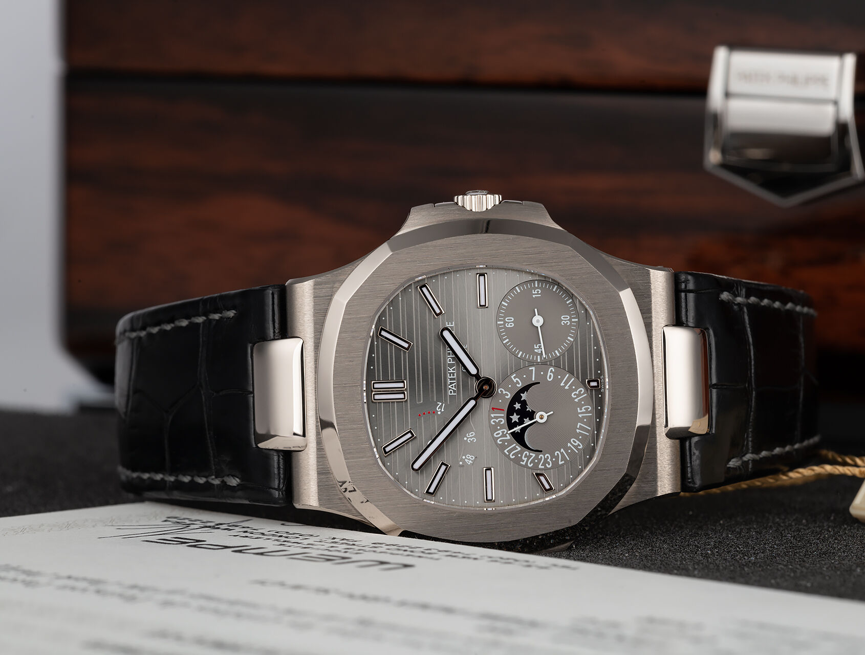 ref 5712G-001 | Power Reserve 'Full Set' | Patek Philippe Nautilus