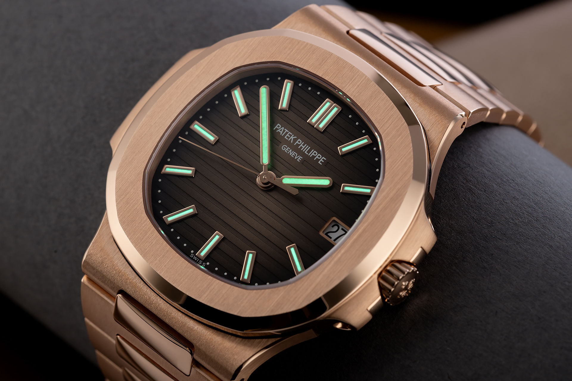 ref 5711/1R-001 | Rose Gold 'Jumbo' | Patek Philippe Nautilus