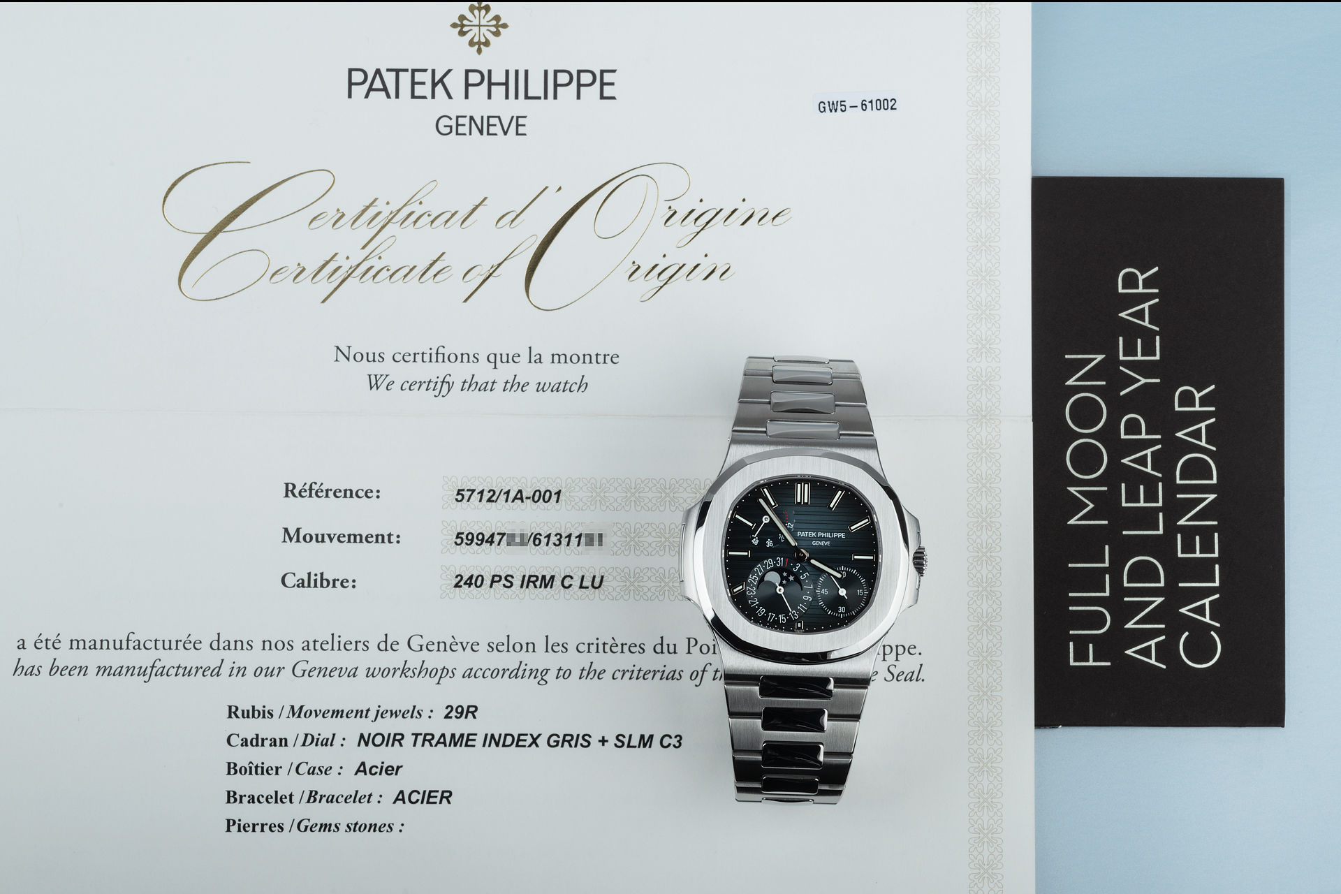 ref 5712/1A-001 | Ultra Slim 'Full Set' | Patek Philippe Nautilus