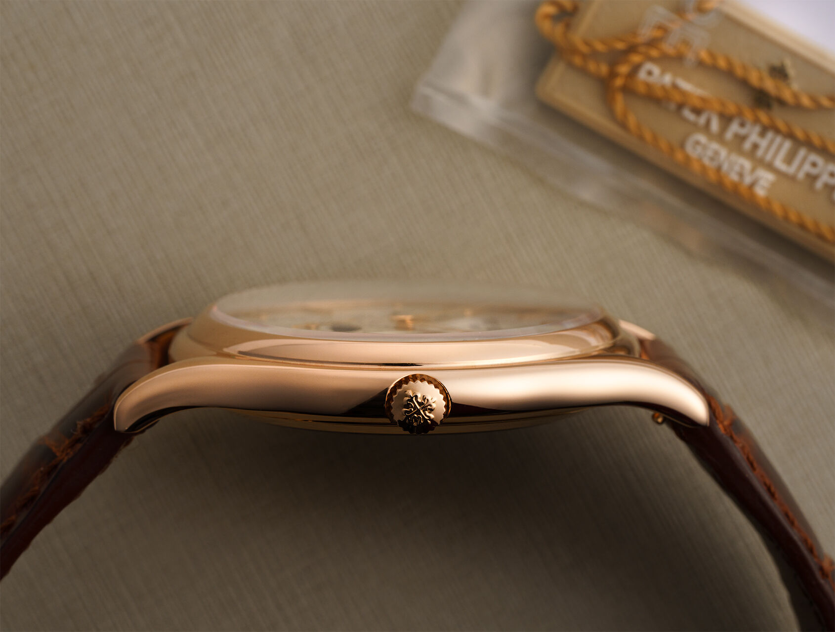 ref 5140R-011 | 5140R - Box & Certificate | Patek Philippe Perpetual Calendar