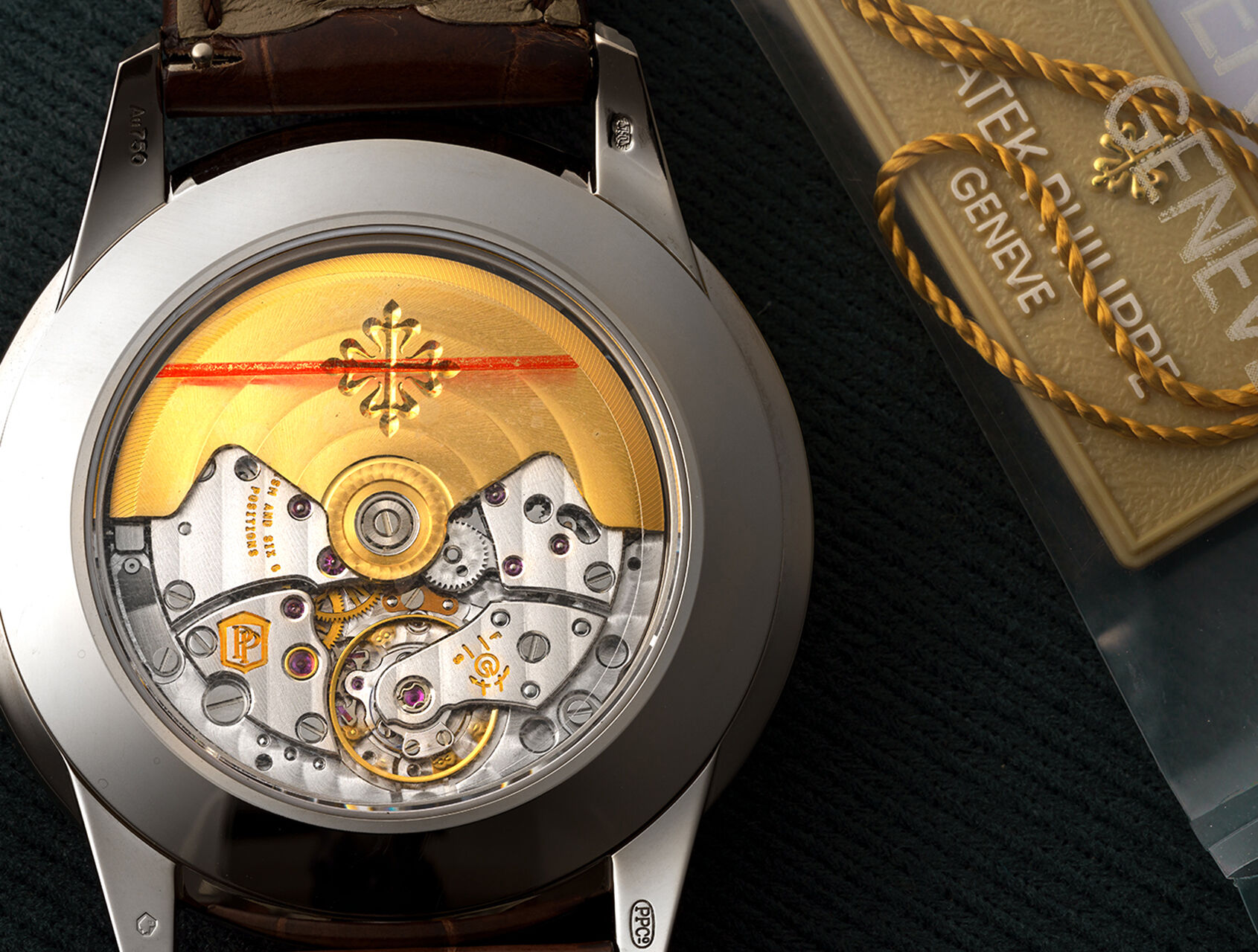 ref 5320G-001 | 5320G - White Gold | Patek Philippe Perpetual Calendar