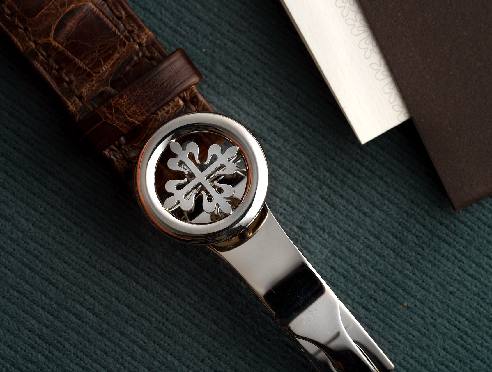 ref 5320G-001 | 5320G - White Gold | Patek Philippe Perpetual Calendar