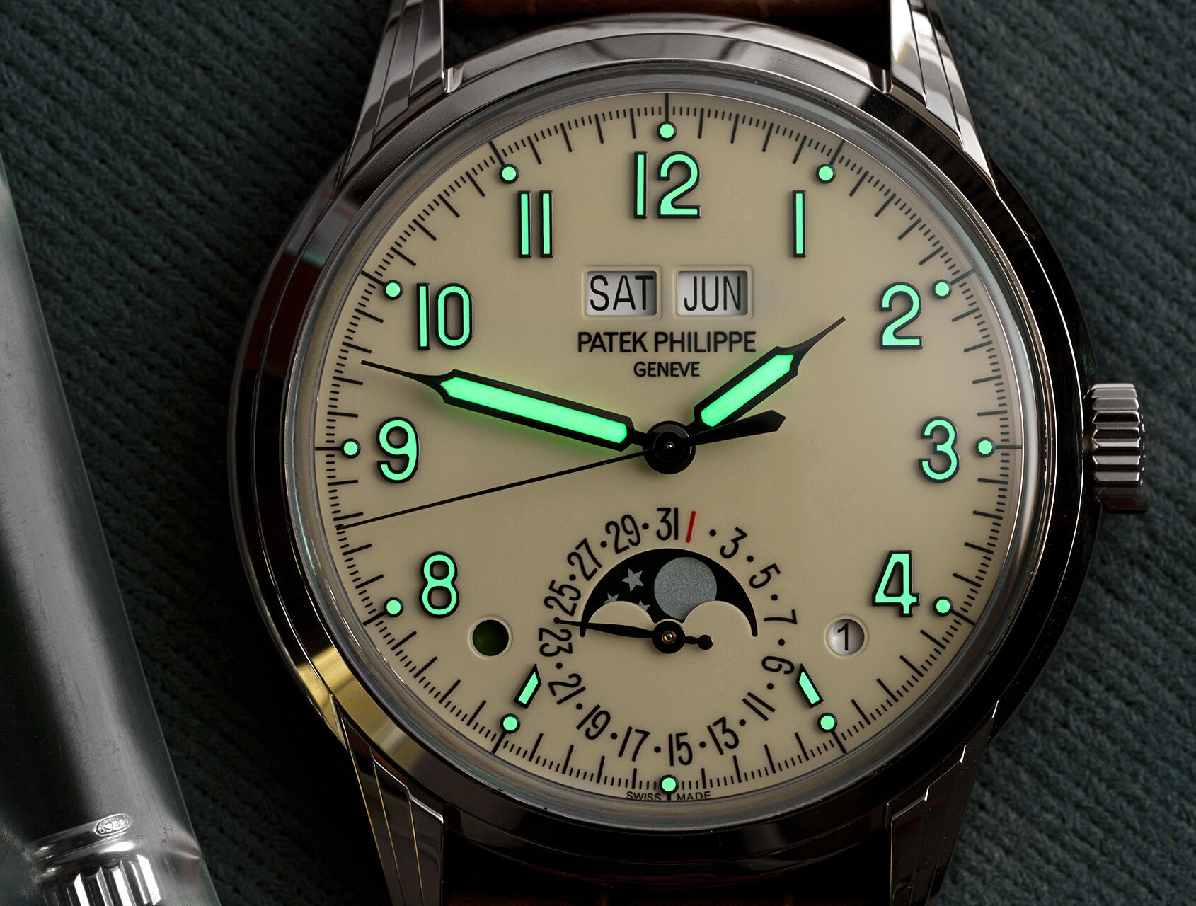 ref 5320G-001 | 5320G - White Gold | Patek Philippe Perpetual Calendar