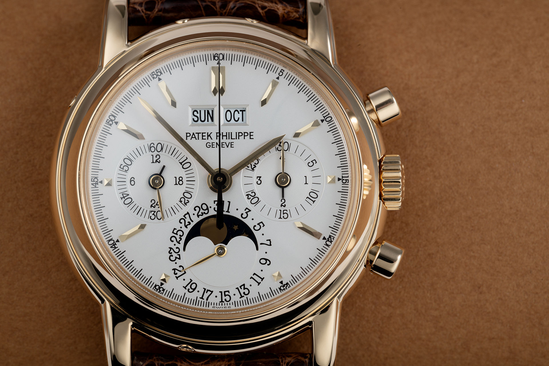 ref 3970EJ-014 | Complete Set 'Investment Piece' | Patek Philippe Perpetual Calendar Chronograph