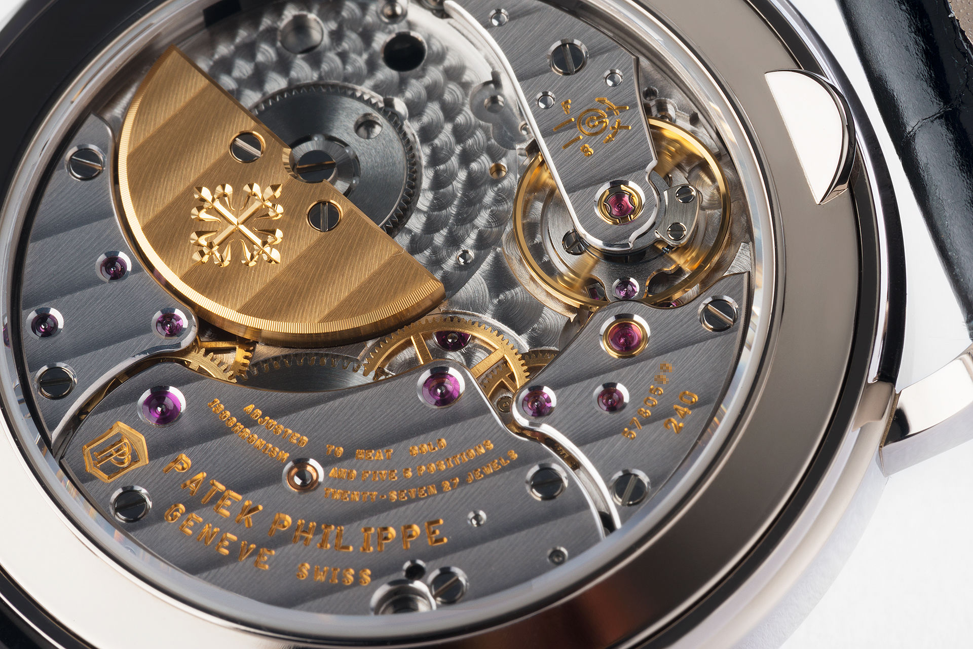 ref 5139G | Hobnail Bezel - 'Perpetual Calendar' | Patek Philippe Perpetual Calendar