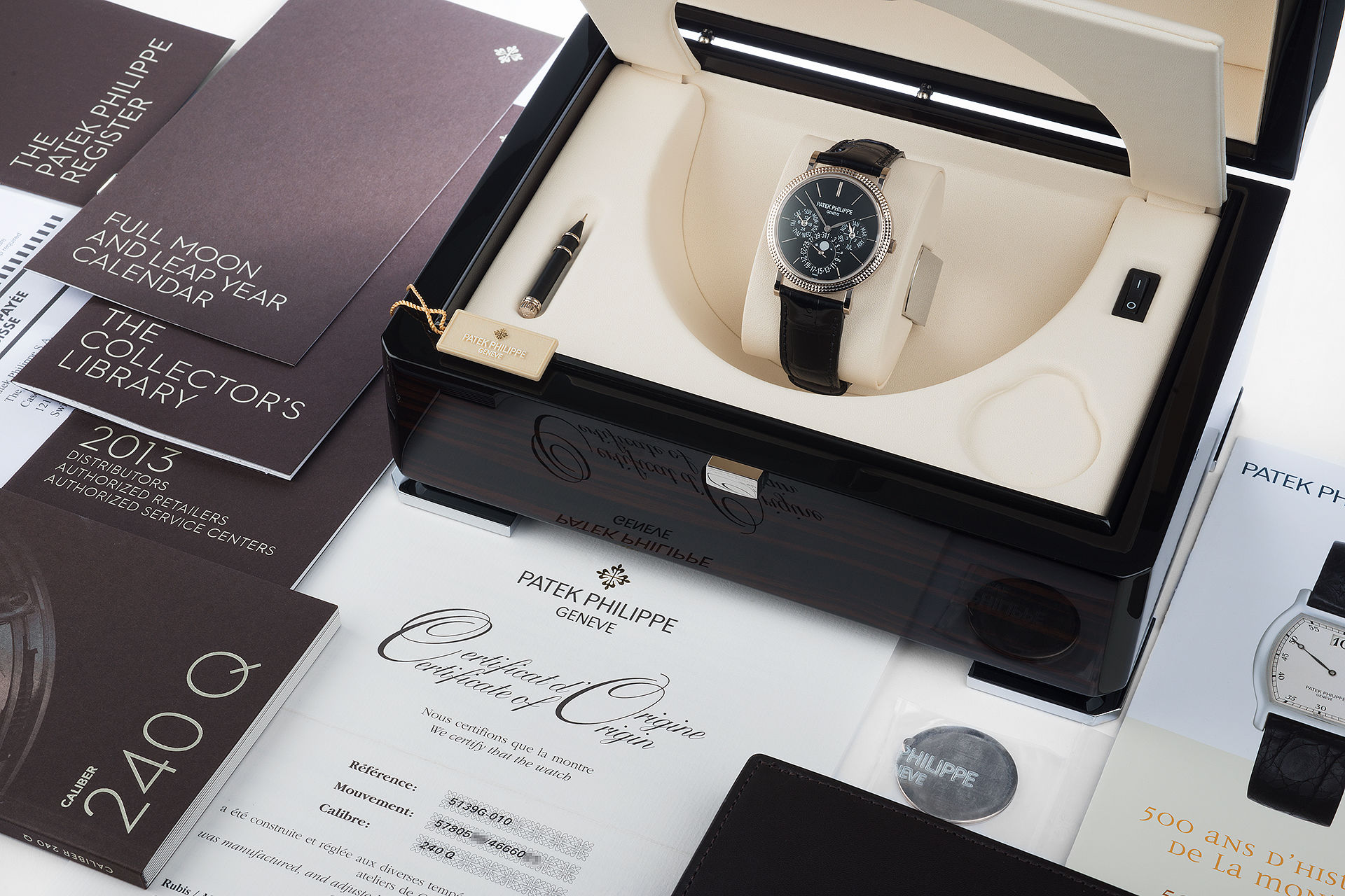 ref 5139G | Hobnail Bezel - 'Perpetual Calendar' | Patek Philippe Perpetual Calendar