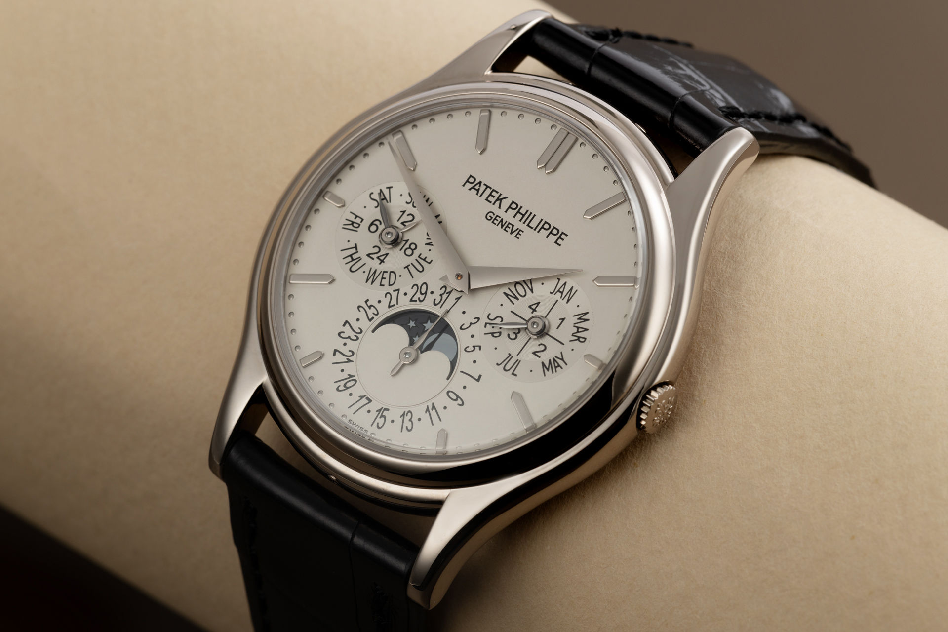 White Gold "Full Set" | ref 5140G-001 | Patek Philippe Perpetual Calendar