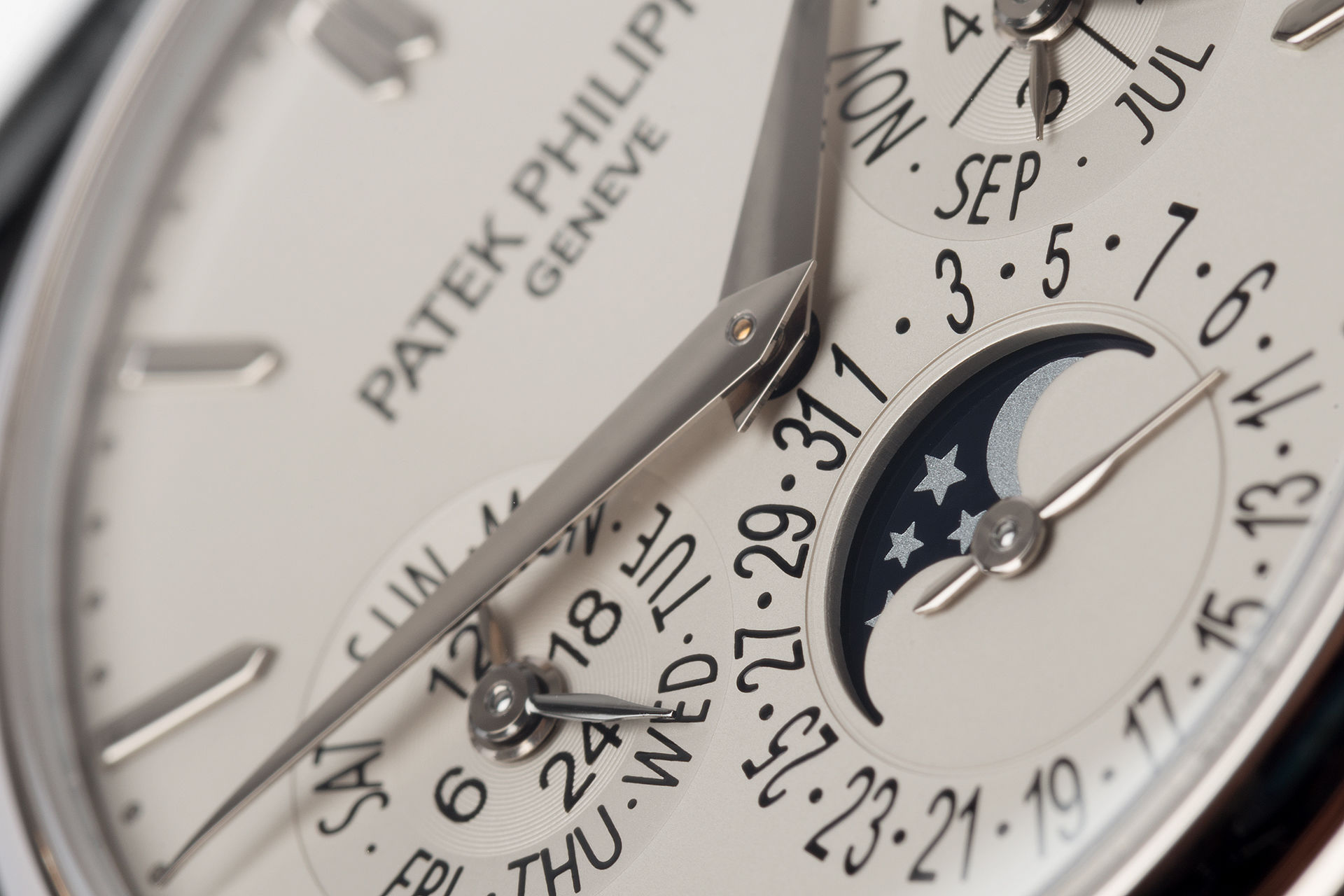 ref 5140G-001 | 'Ultra Slim' Full Set | Patek Philippe Perpetual Calendar