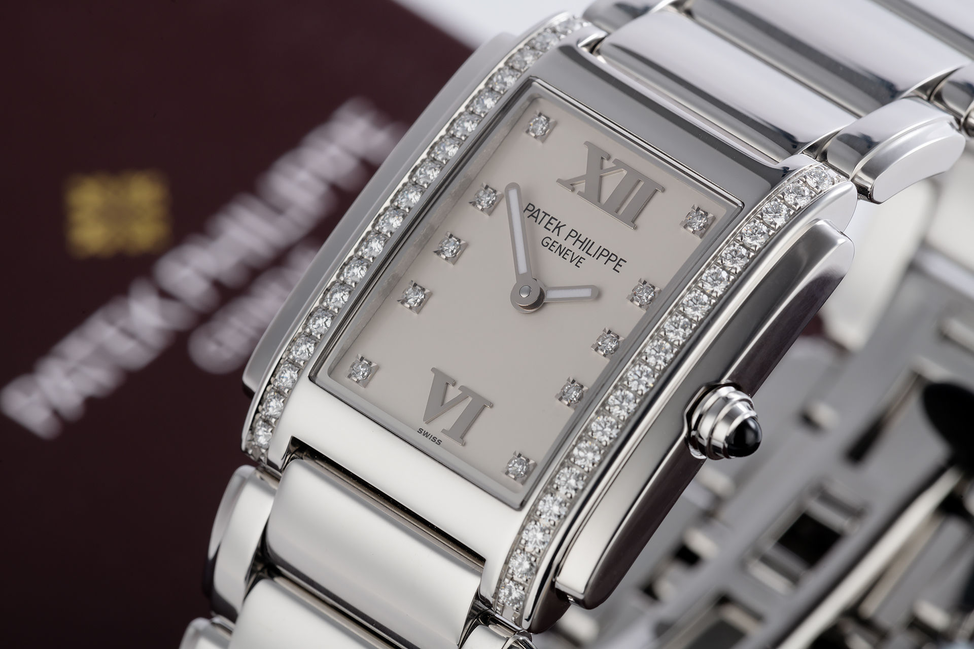 ref 4910/10A-011 | 46 Diamonds 'Complete Set'  | Patek Philippe Twenty-4