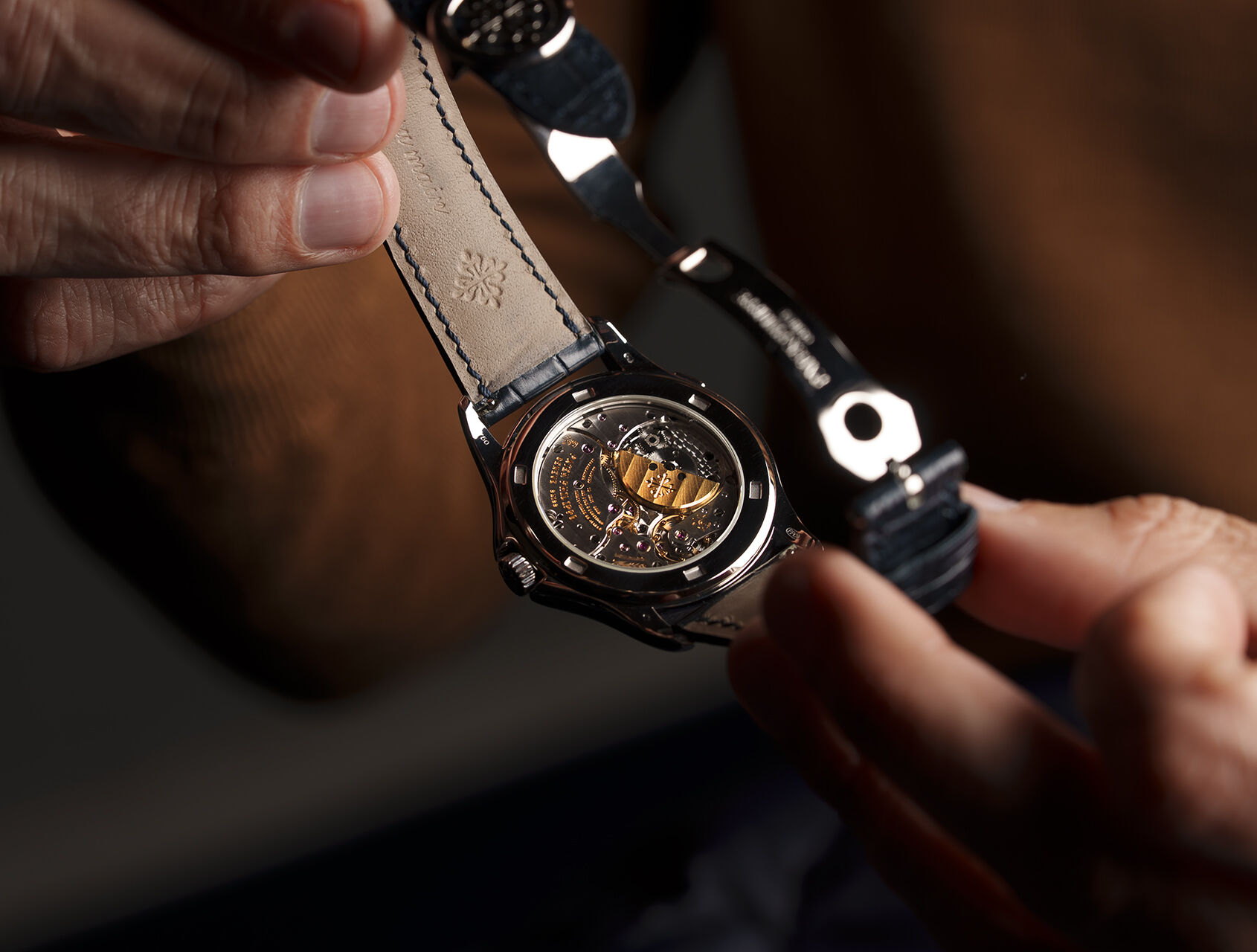 ref 5130G-001 | 5130G - White Gold | Patek Philippe World Time