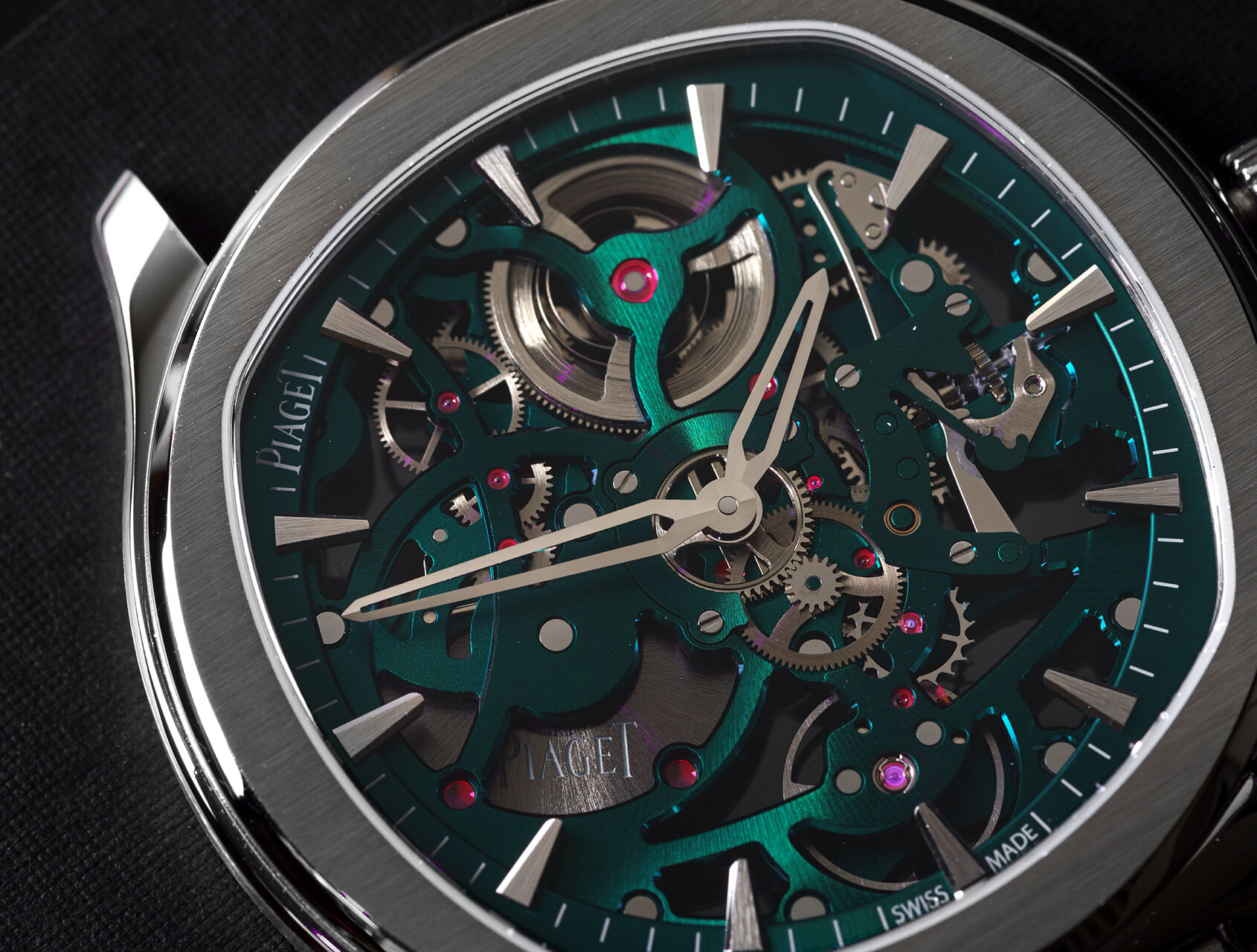 ref G0A47008 | Green Skeleton Dial | Piaget Polo