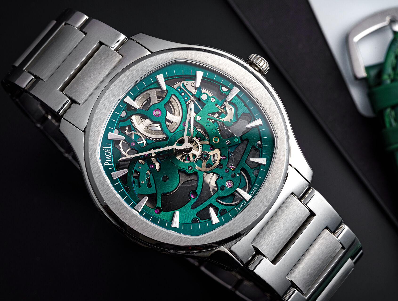 ref G0A47008 | Green Skeleton Dial | Piaget Polo