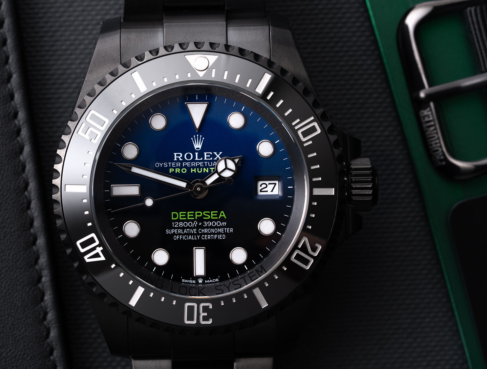 ref 136660 | 136660 - Limited Edition | Pro Hunter Deepsea