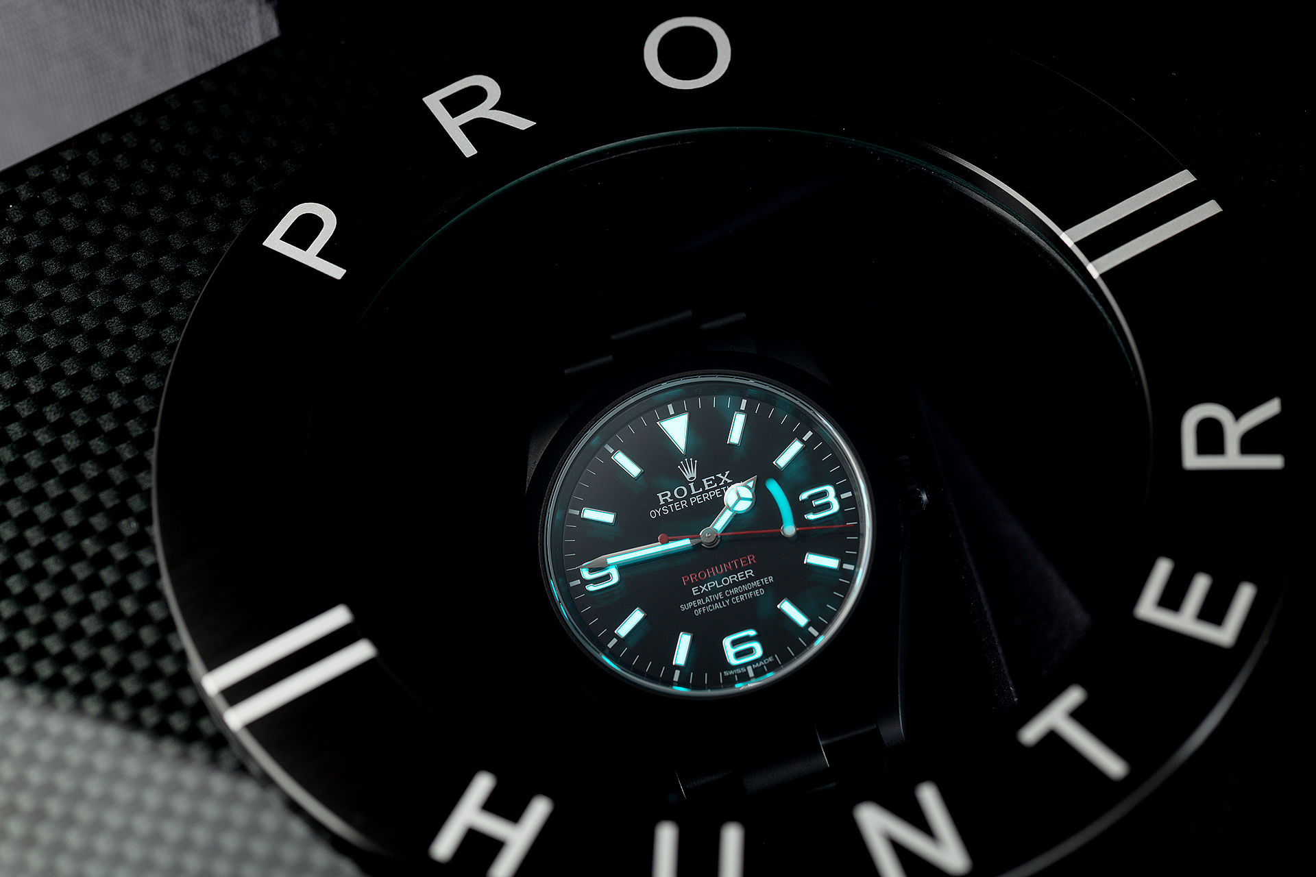 ref 214270 | Limited Edition One of 100 | Pro Hunter Explorer