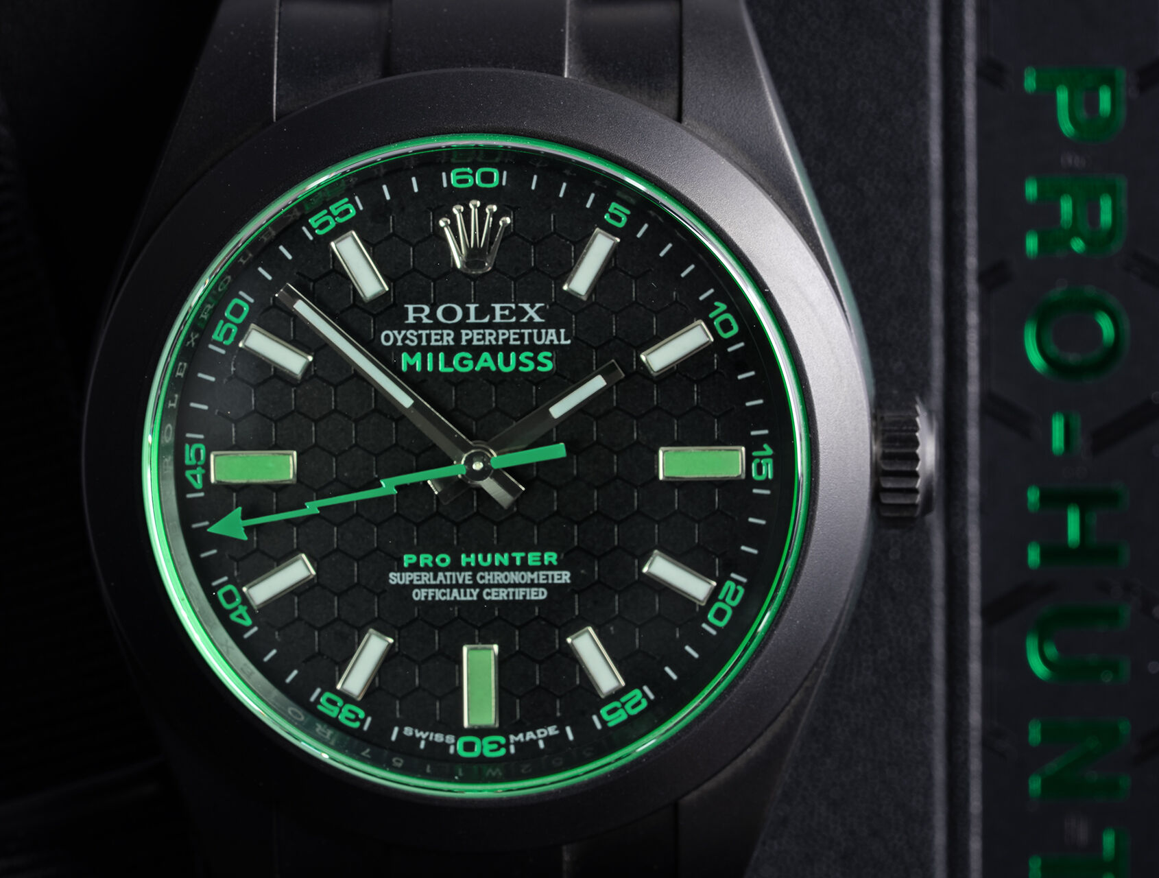 ref 116400GV | 116400GV - Piece Unique | Pro Hunter Milgauss