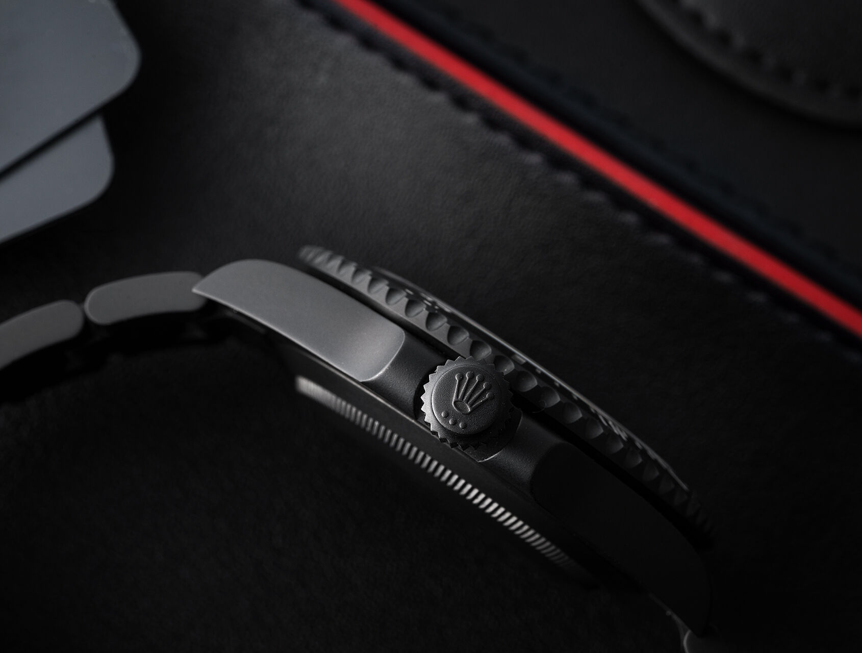 ref 124060 | 124060 - Limited Edition | Pro Hunter Phantom Submariner