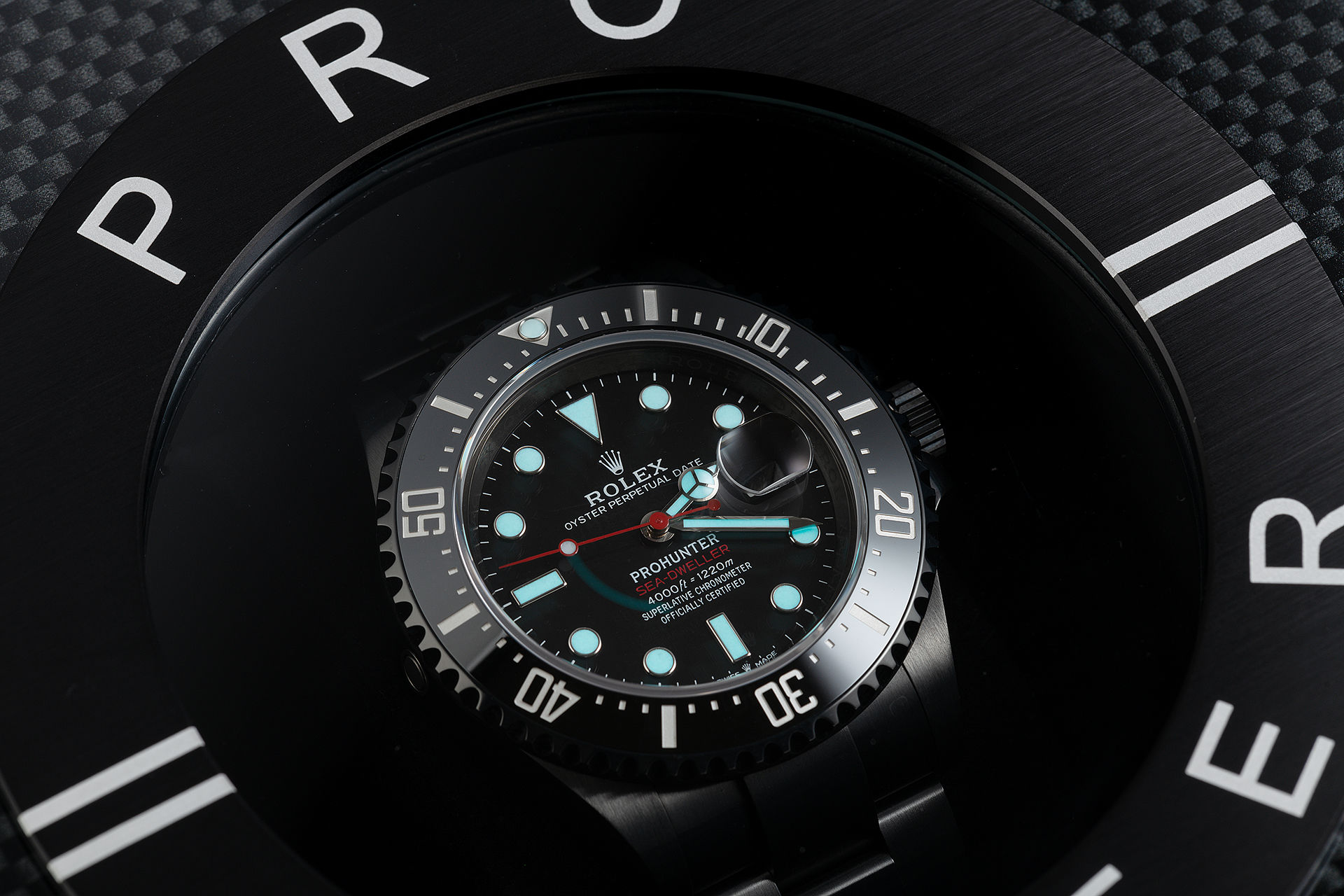 ref 126600 | New 'Red Writing' One of 100 | Pro Hunter Sea-Dweller