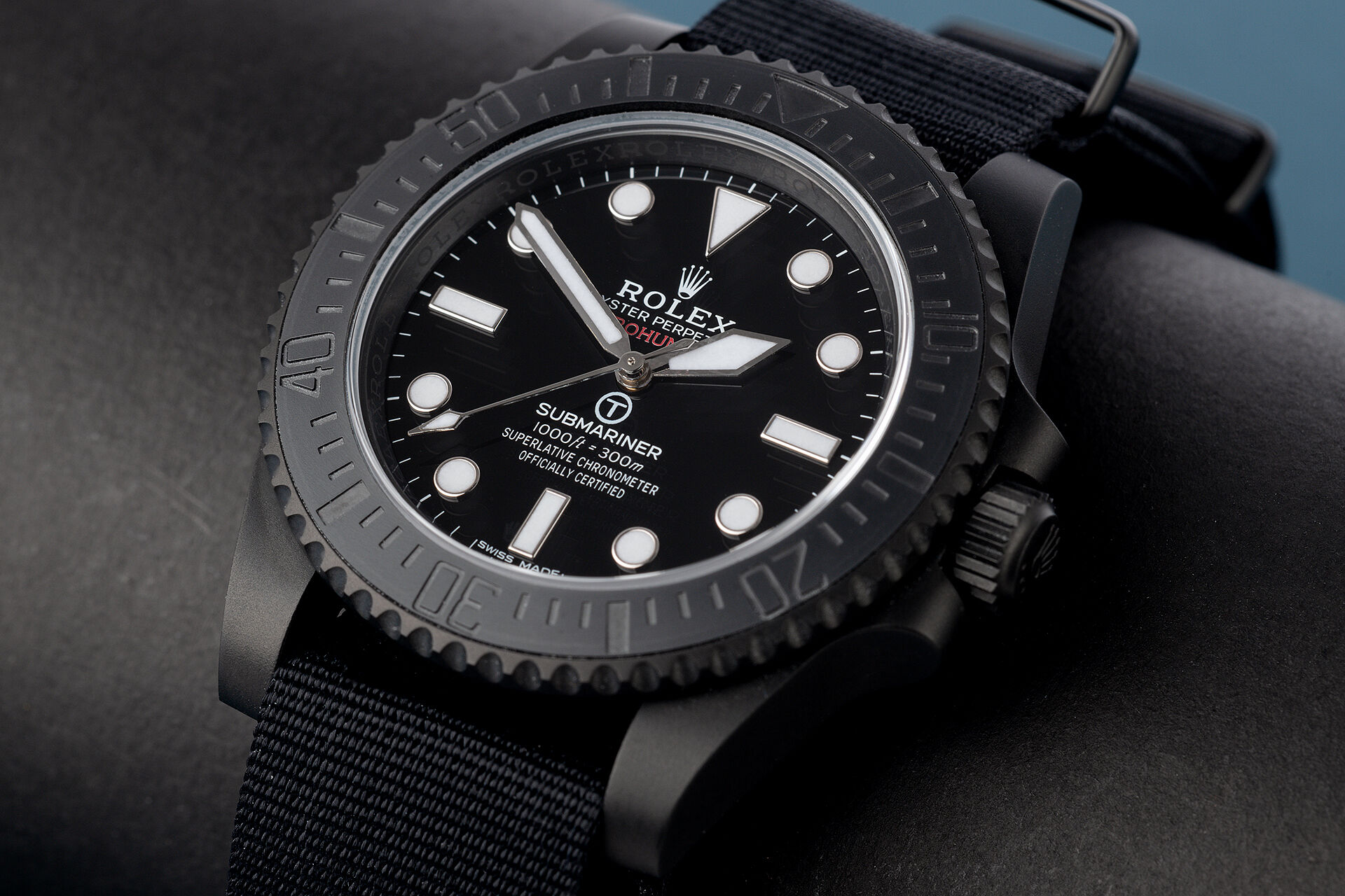 ref 114060 | Limited to 100 Pieces | Pro Hunter Submariner Military