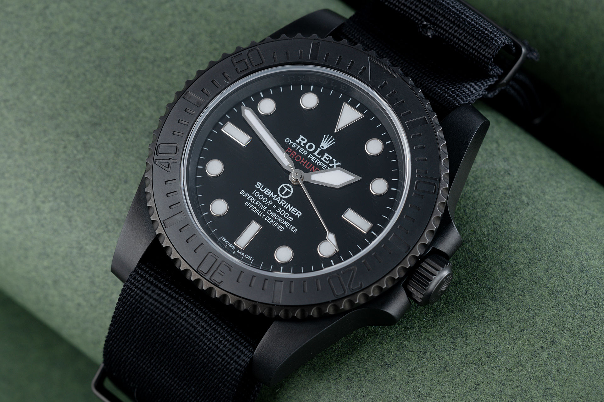 ref 114060 | 'One of 100' | Pro Hunter Submariner