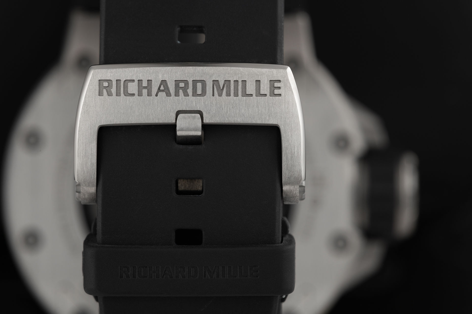 ref RM 028 AJ Ti | Full Set 'Titanium' | Richard Mille RM 028 AJ Ti