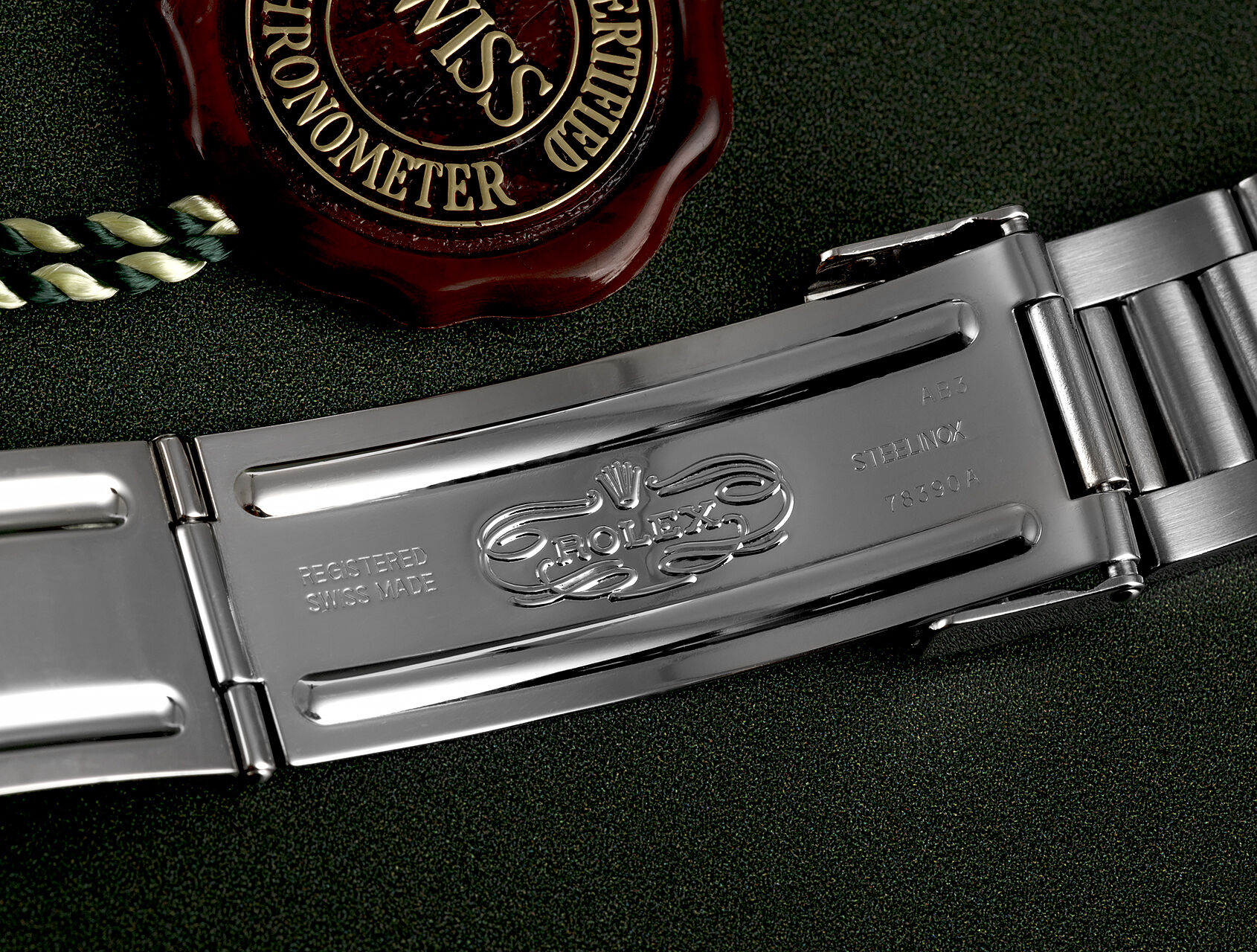ref 16520 | 16520 - Box & Certificate | Rolex Cosmograph Daytona