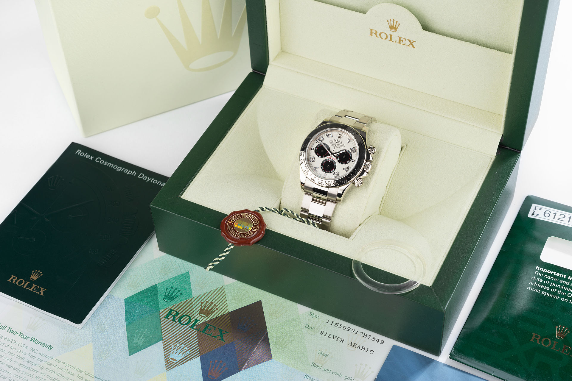 ref 116509 | '3 Colour Panda' Box and Papers | Rolex Cosmograph Daytona