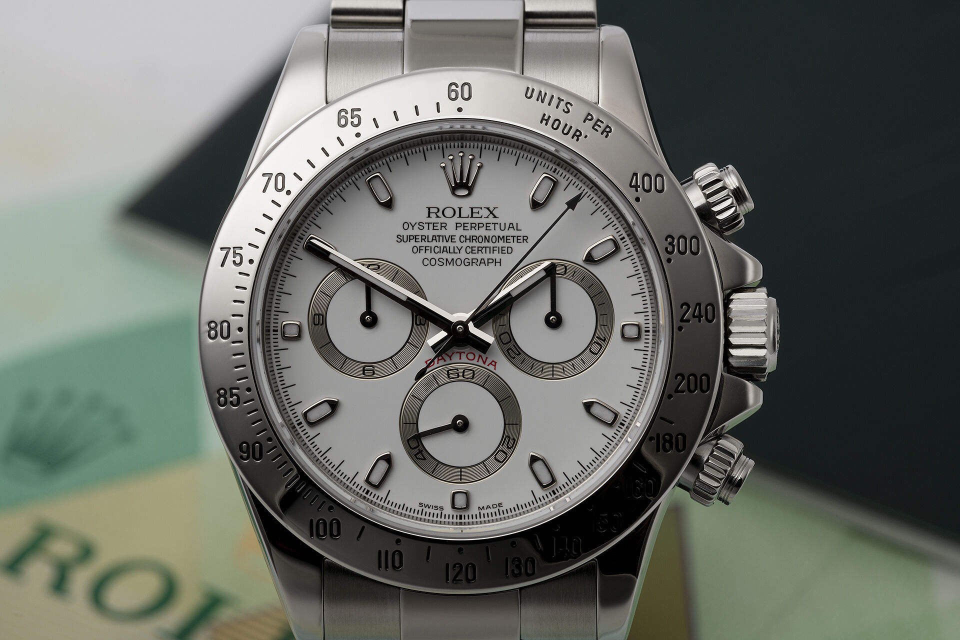 ref 116520 | Box & Certificate | Rolex Cosmograph Daytona