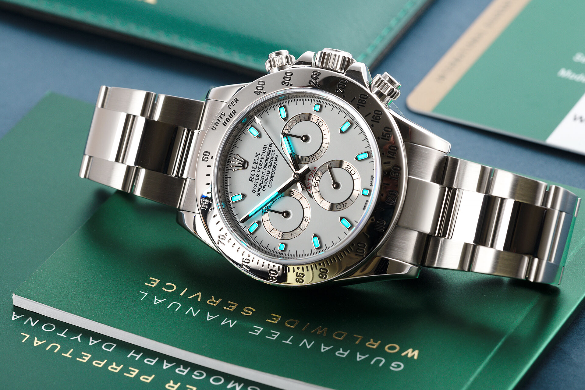 ref 116520 | Box & Certificate | Rolex Cosmograph Daytona