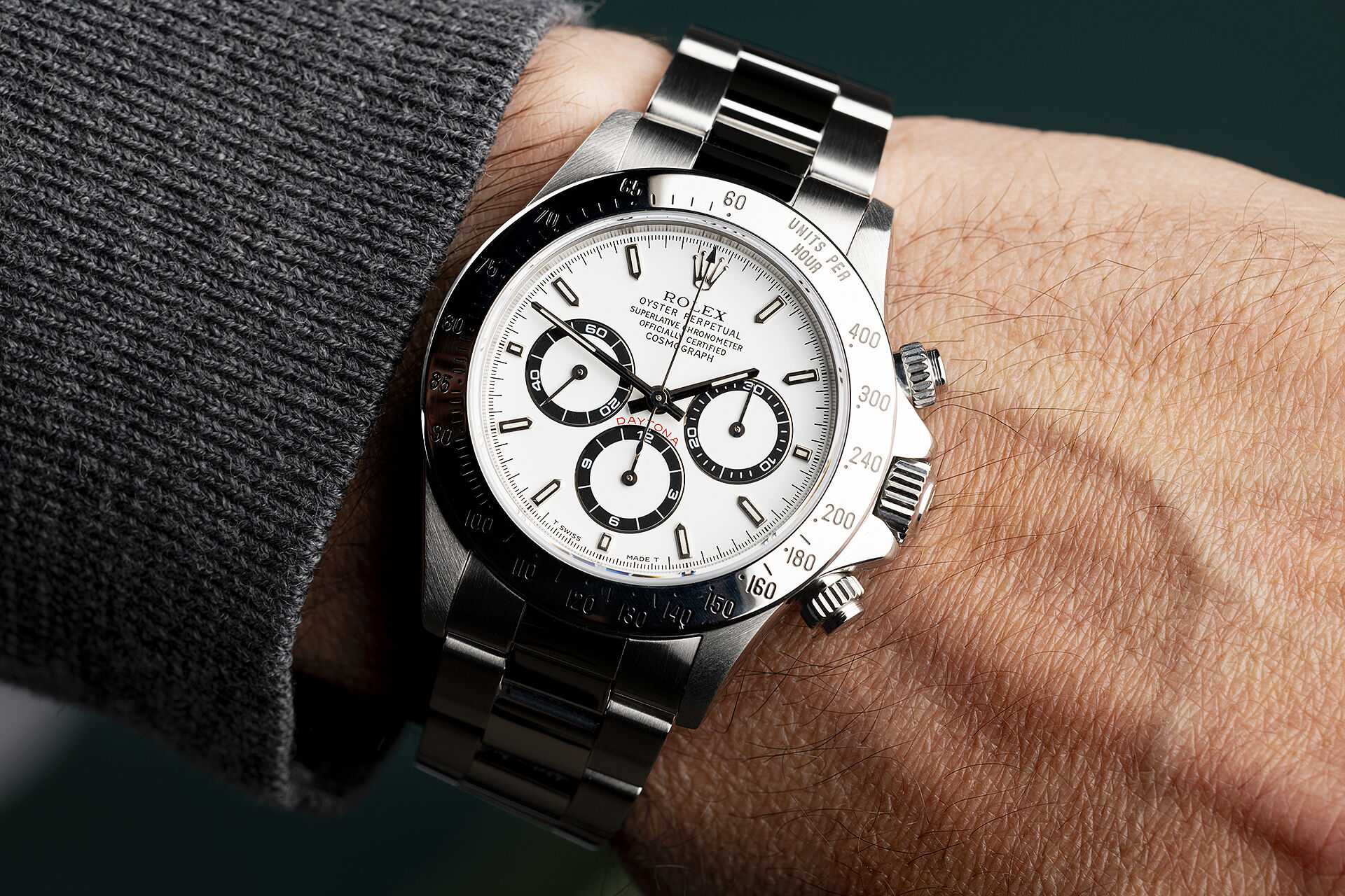 ref 16520 | Box & Certificate | Rolex Cosmograph Daytona